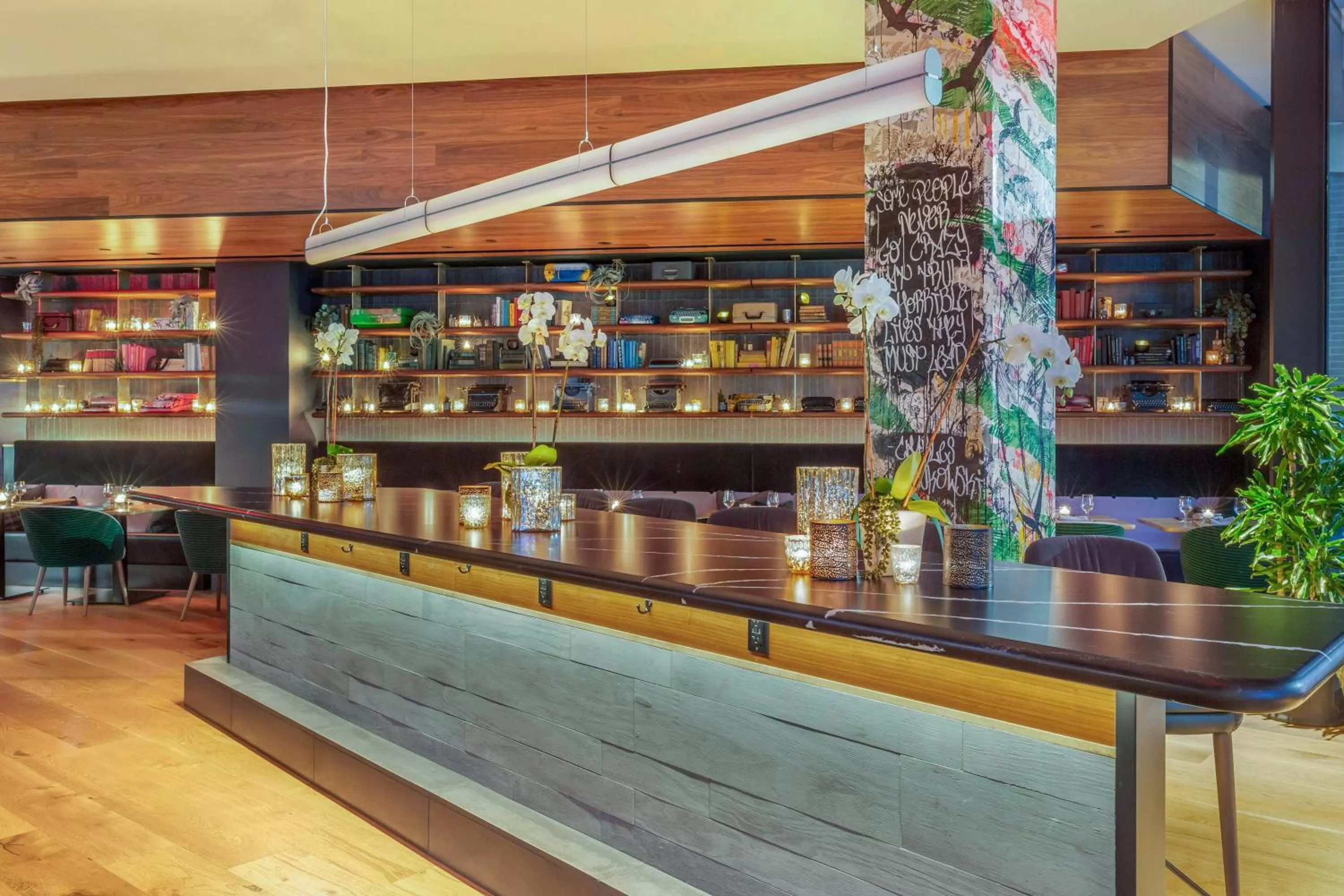 Lounge or bar in Cambria Hotel Boston Downtown - Seaport