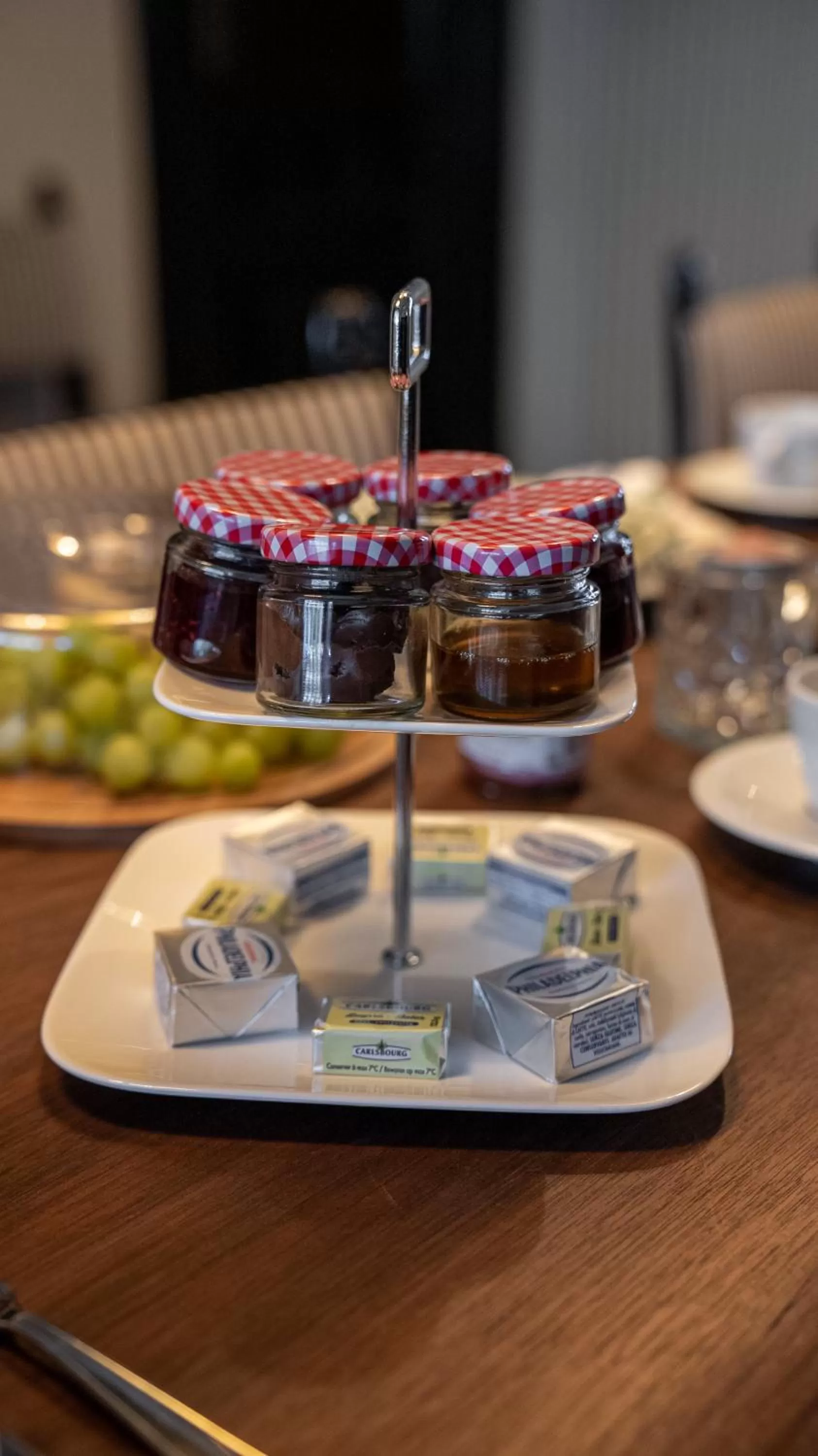 Continental breakfast, Food in Hotel de Maître de Vaughan