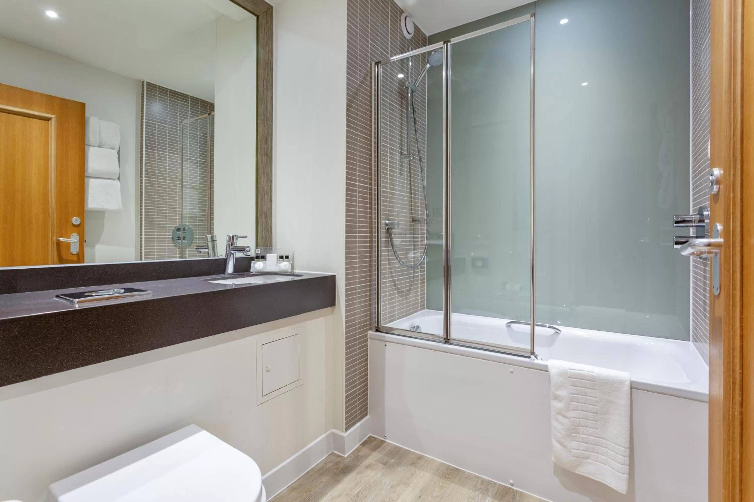Bathroom in Holiday Inn Leamington Spa - Warwick by IHG