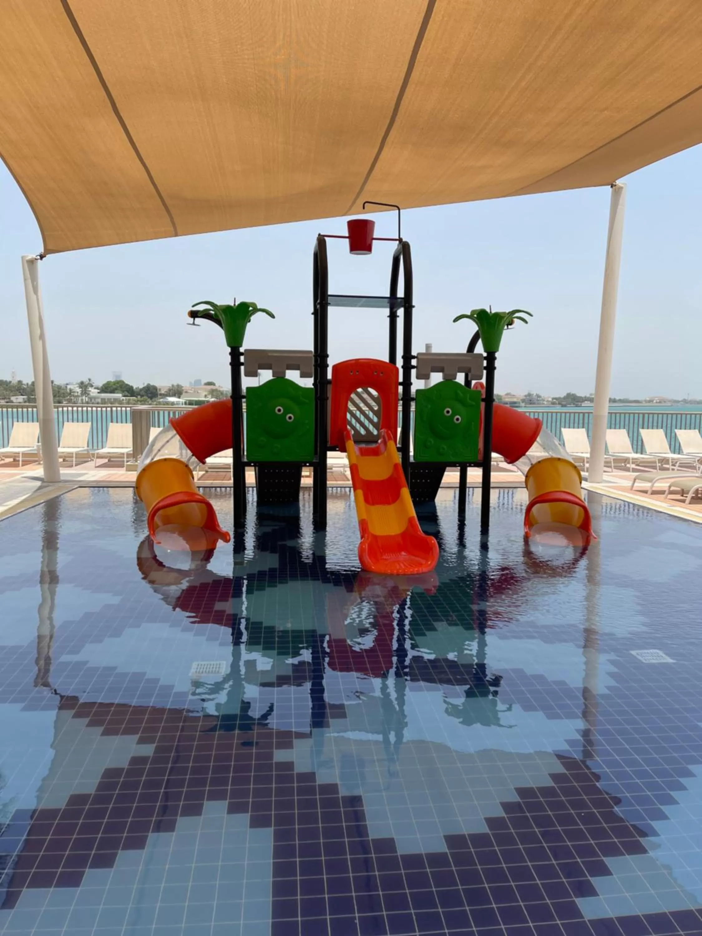 Swimming pool in Royal M Hotel Abu Dhabi by Gewan