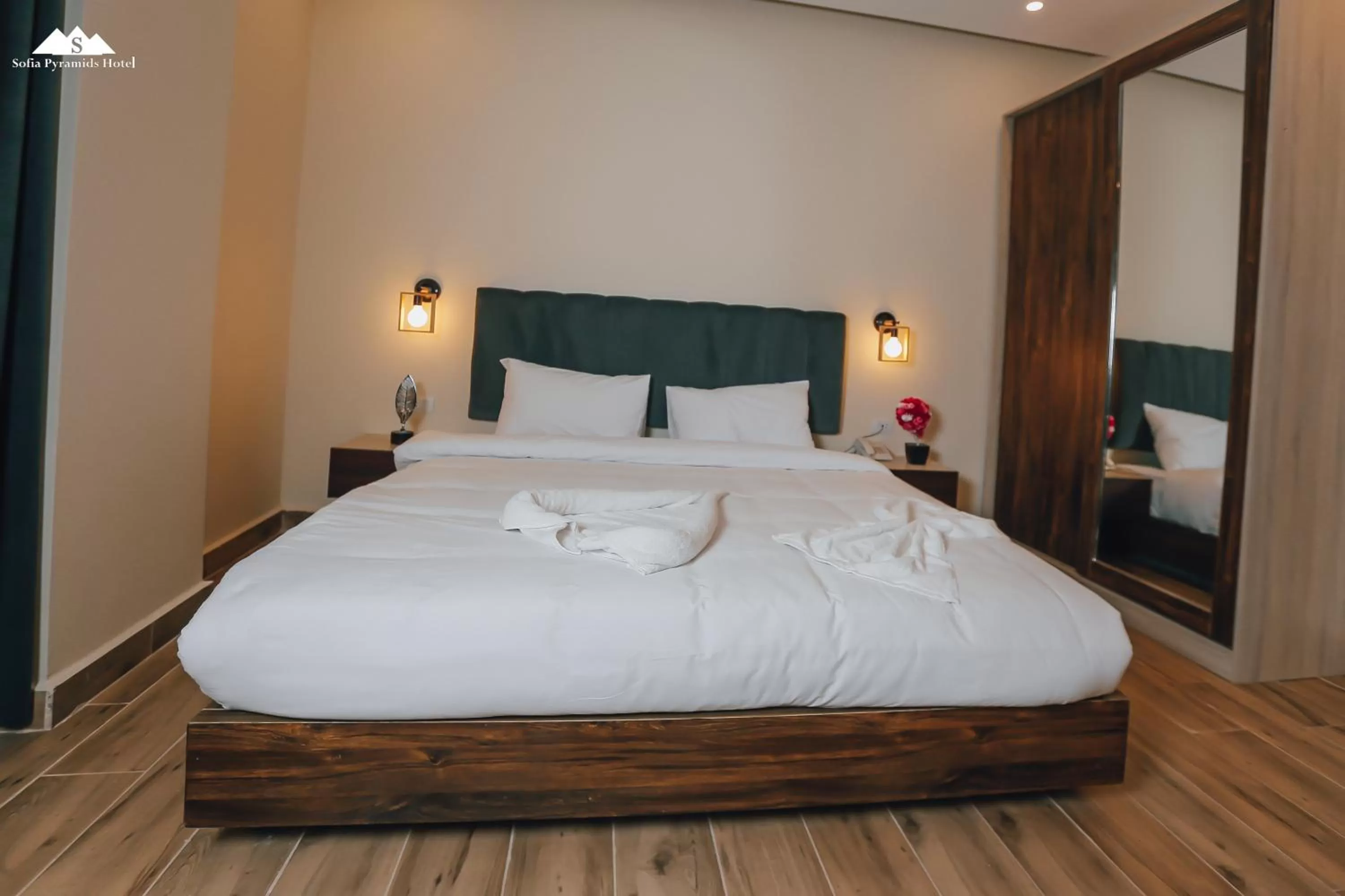 Bed in Sofia Pyramids Hotel