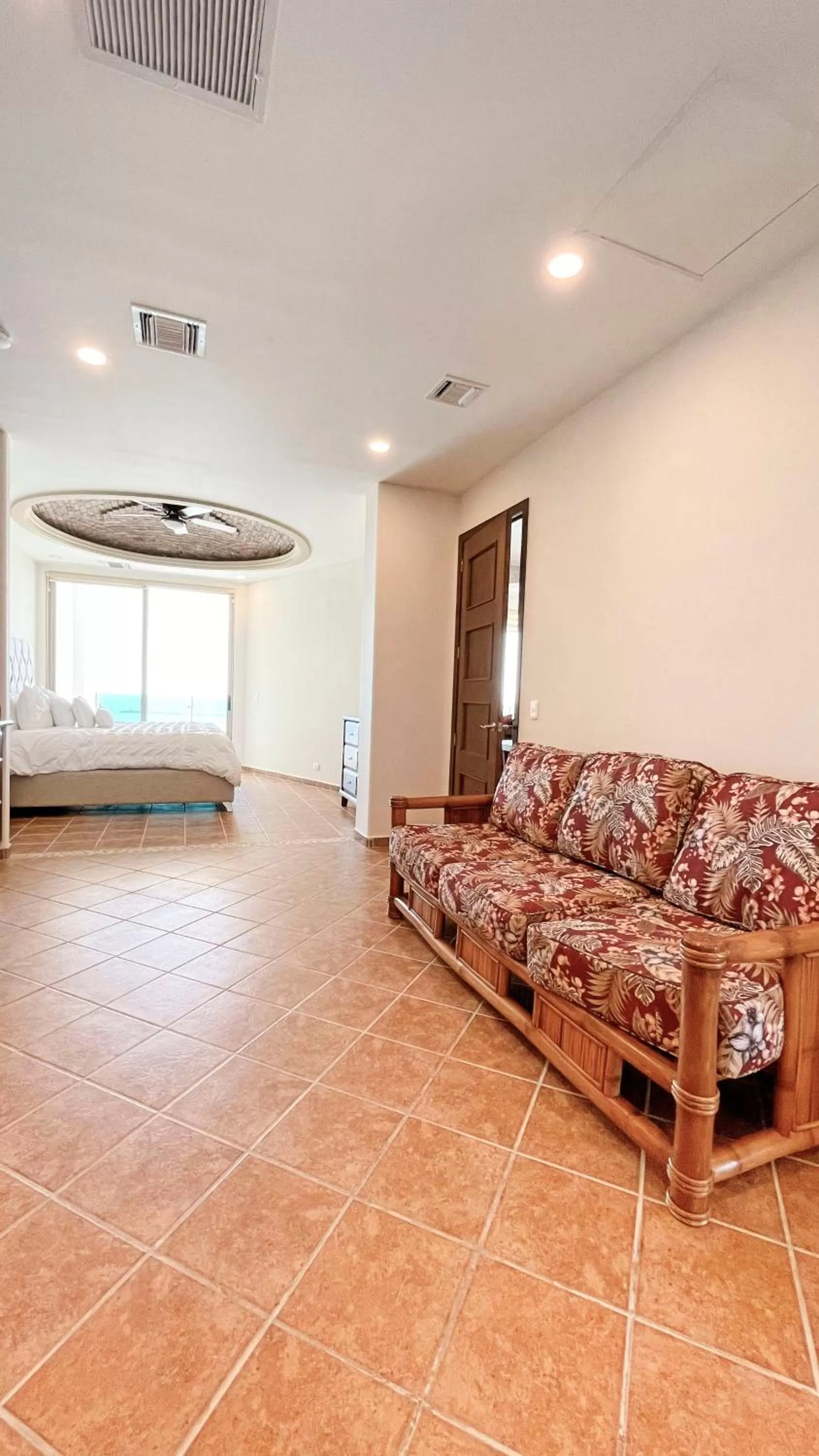 Esmeralda Beach Resort