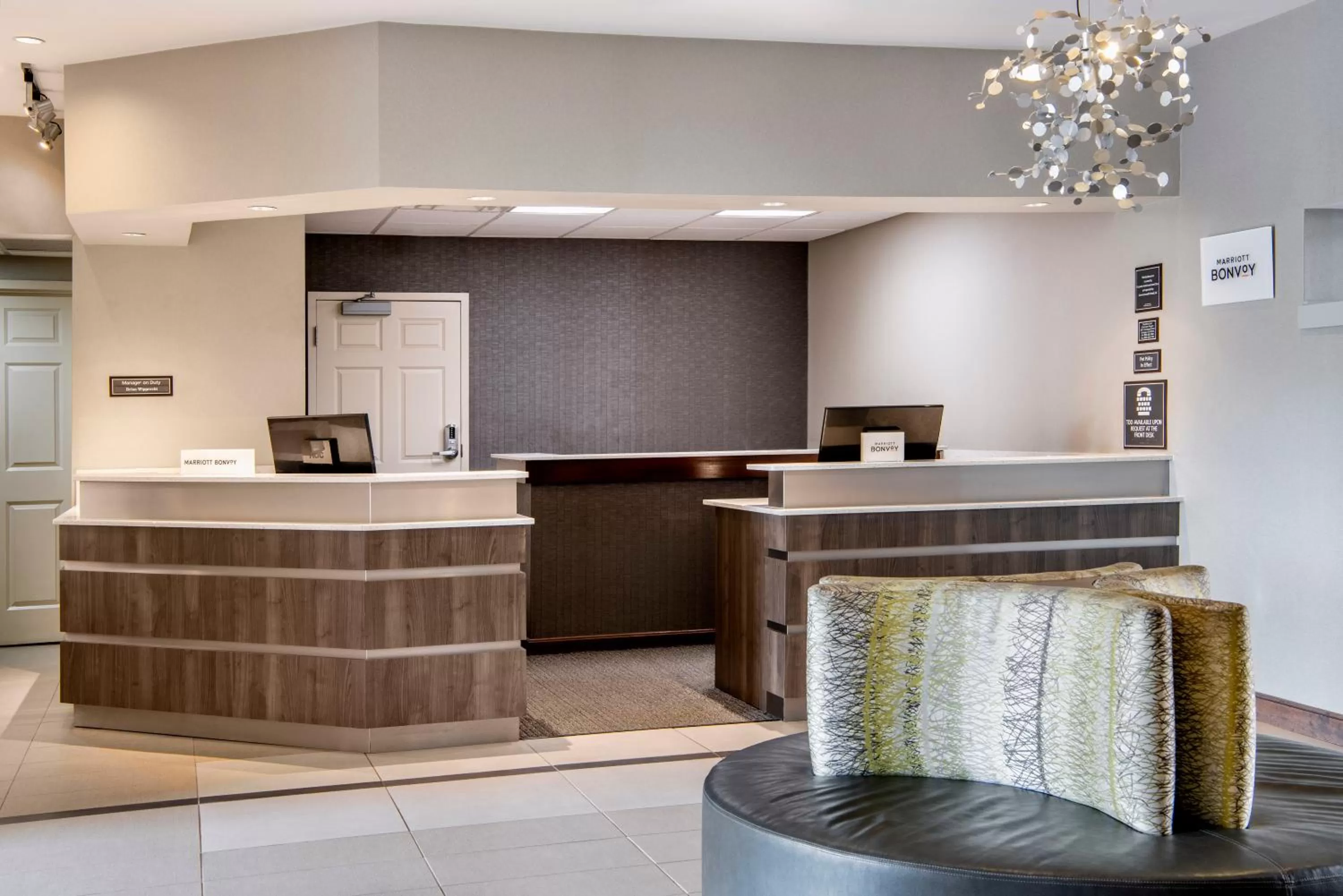 Lobby or reception in Residence Inn Cincinnati Airport