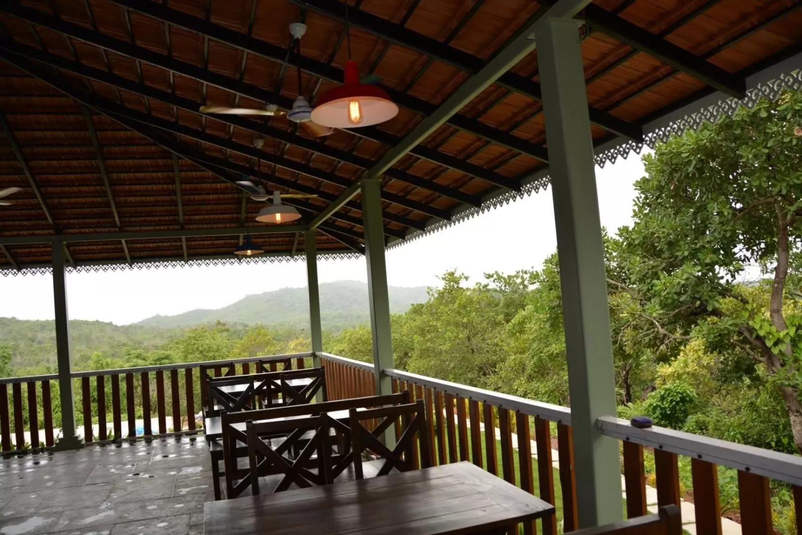 Restaurant/places to eat in Porsu