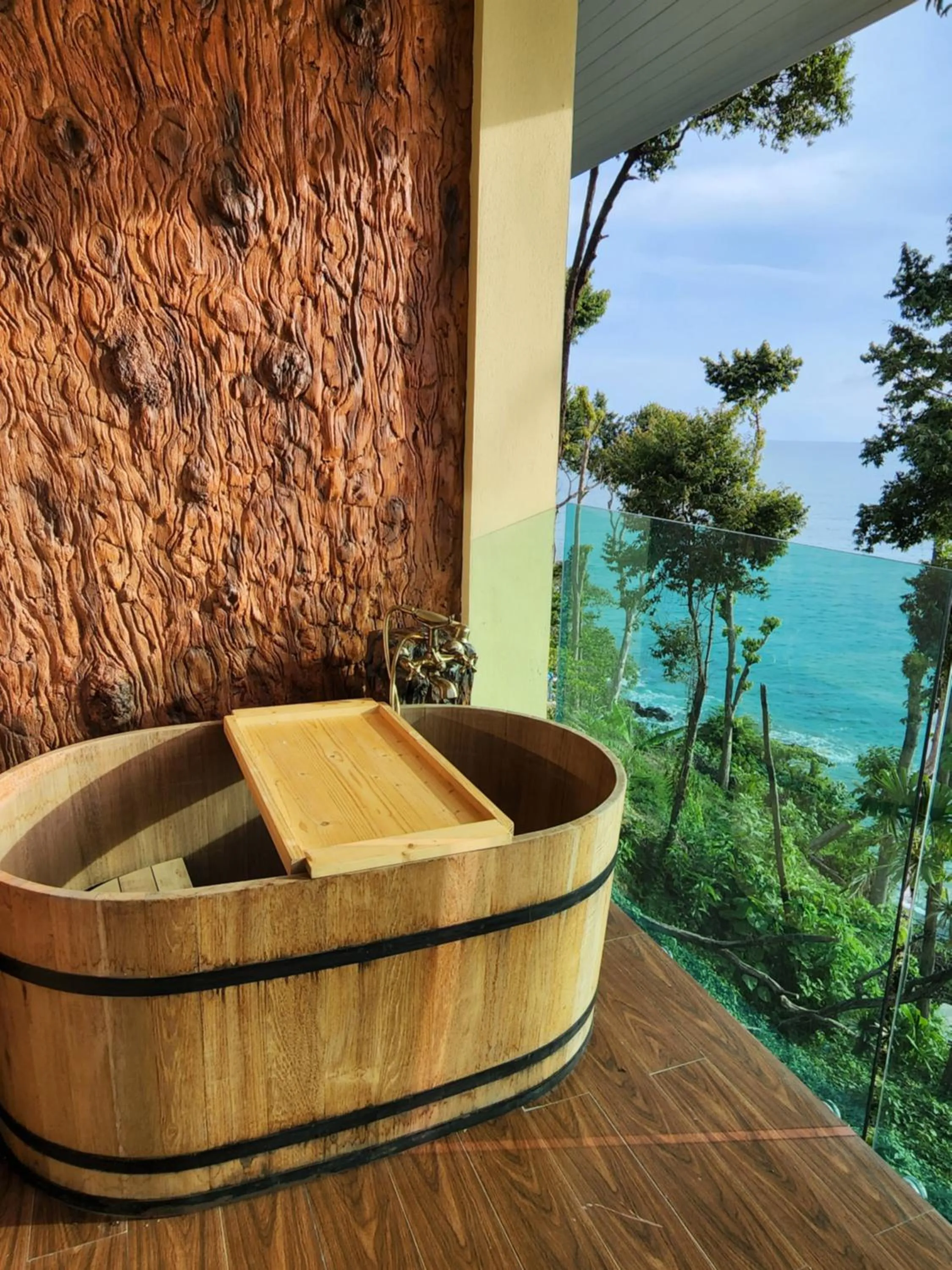 Solarium in Cliff Lanta Suite-Koh Lanta Krabi