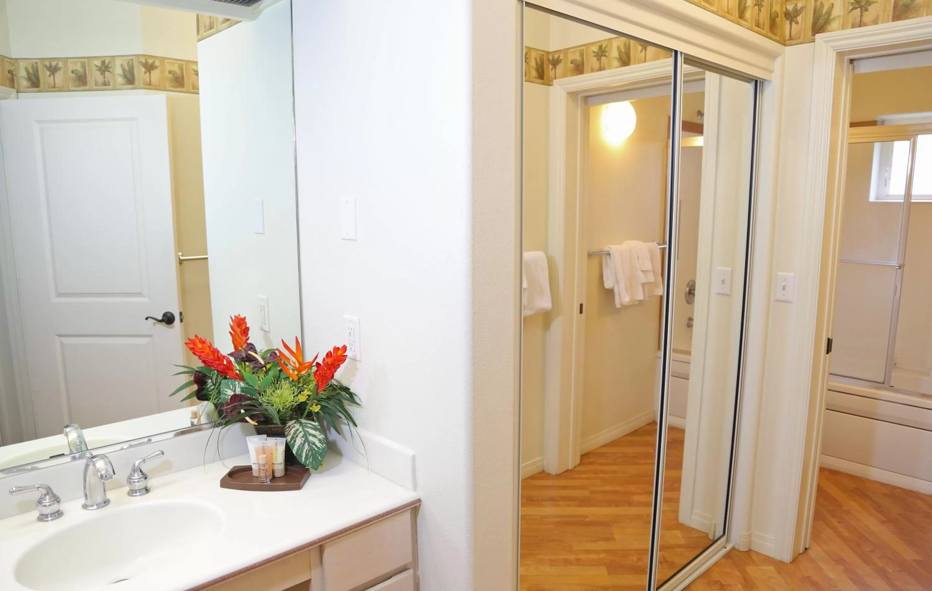 Bathroom in Club Wyndham Bali Hai Villas