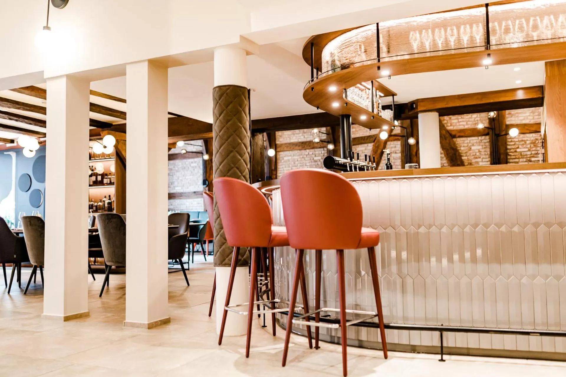 Restaurant/places to eat, Lounge/Bar in Hotel Stadt Kassel