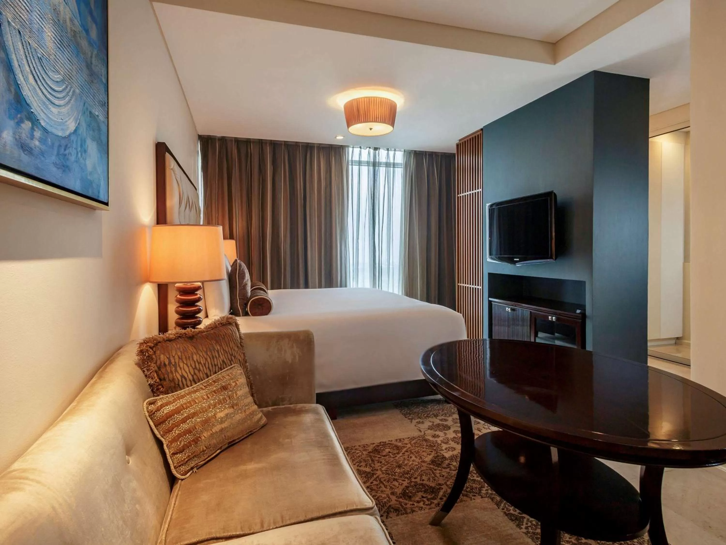 Bedroom, Bed in Joy Nostalg Hotel and Suites Manila Managed by The Ascott Limited