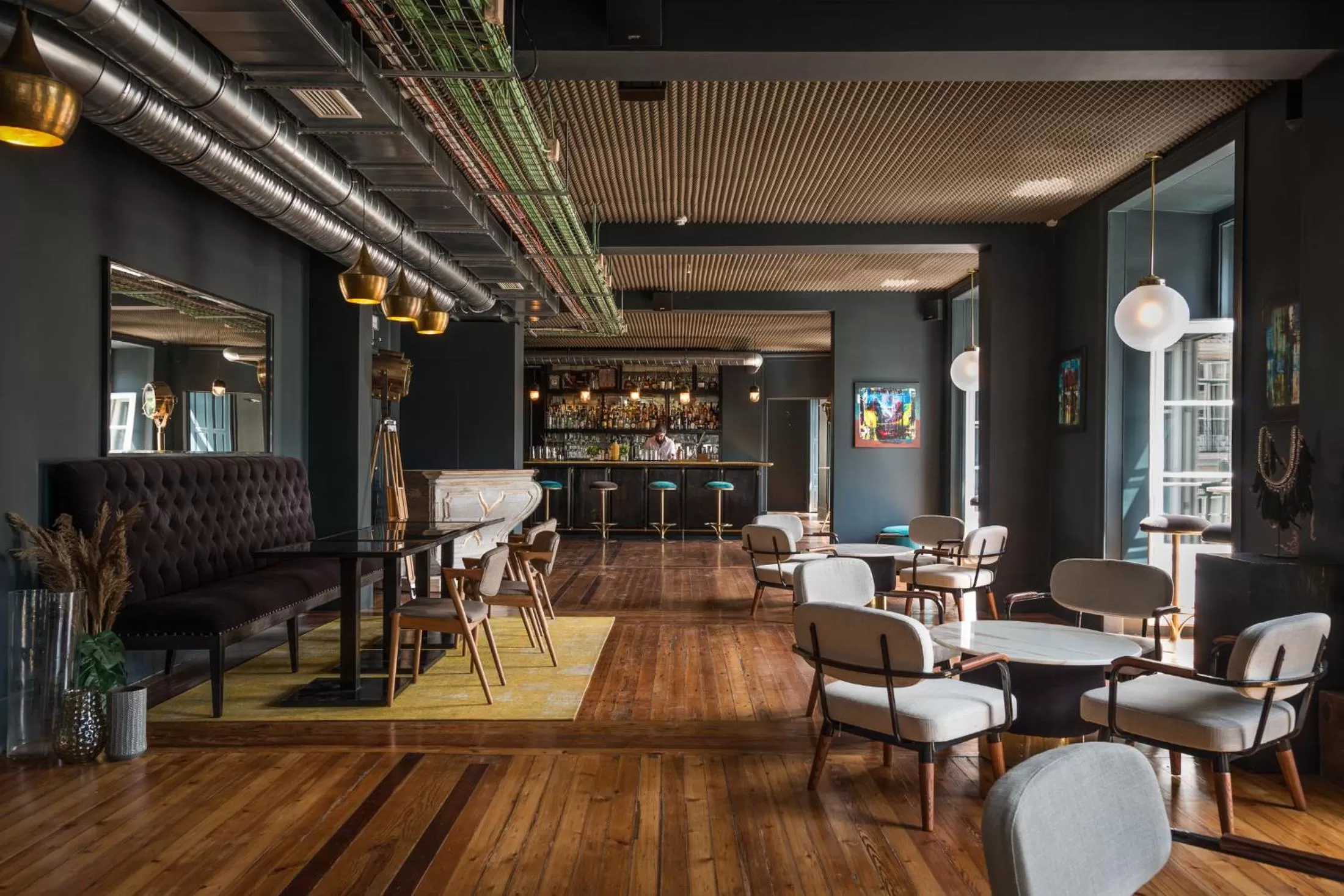 Restaurant/places to eat in Le Consulat