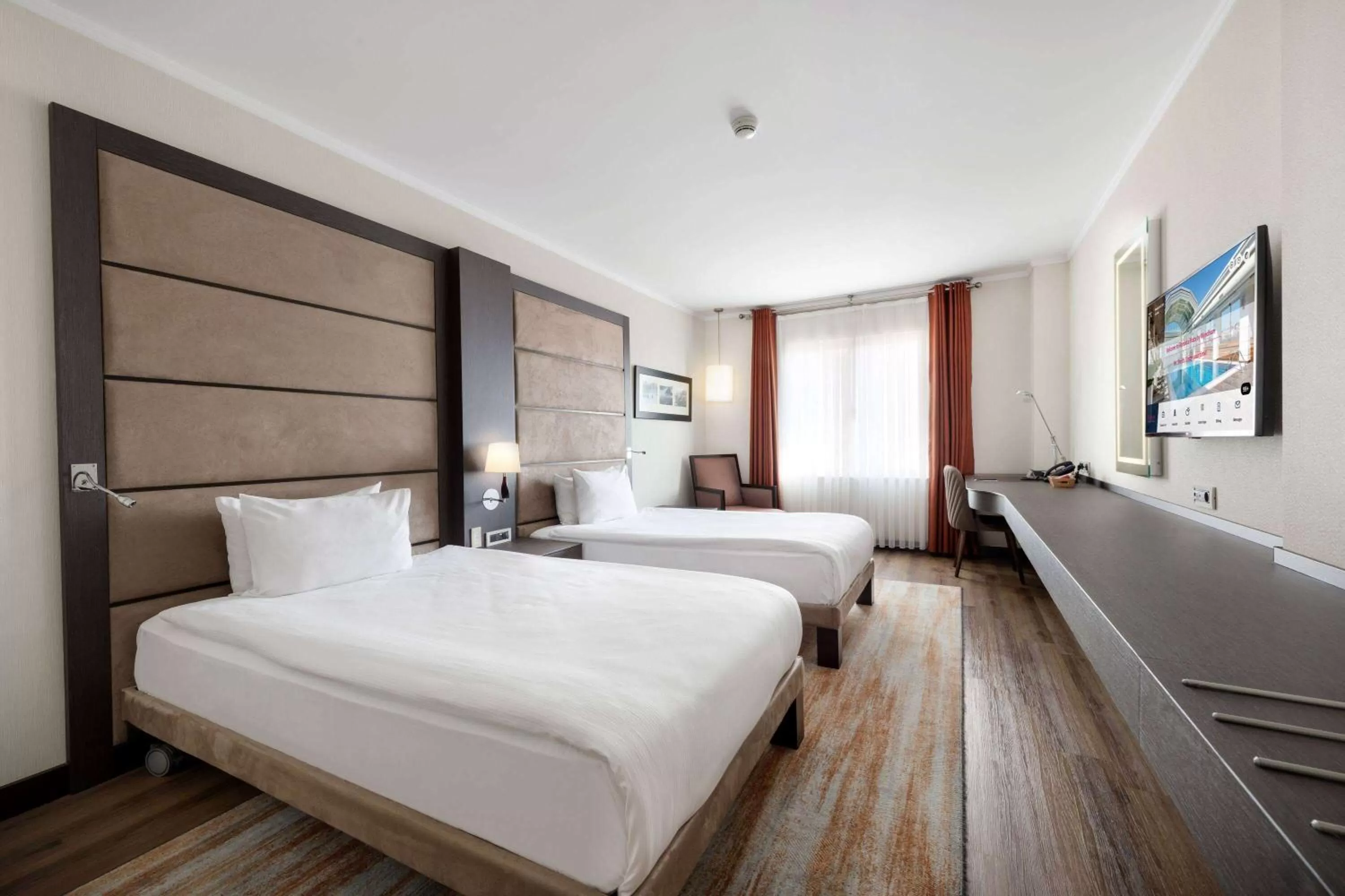Photo of the whole room, Bed in Ramada Plaza By Wyndham Istanbul City Center