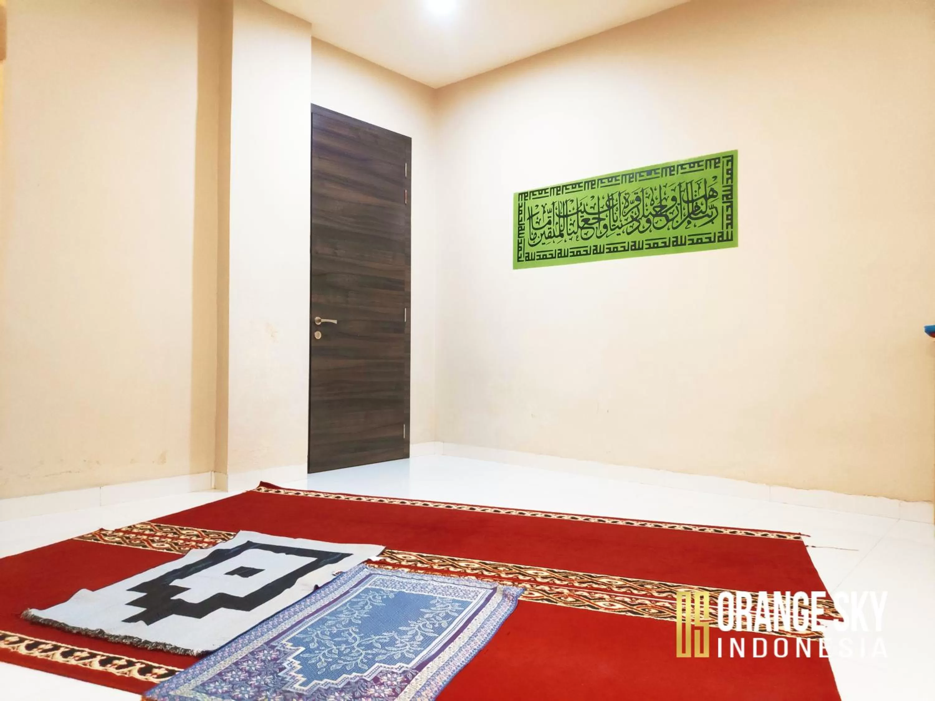 Text overlay in OS Hotel Airport Batam