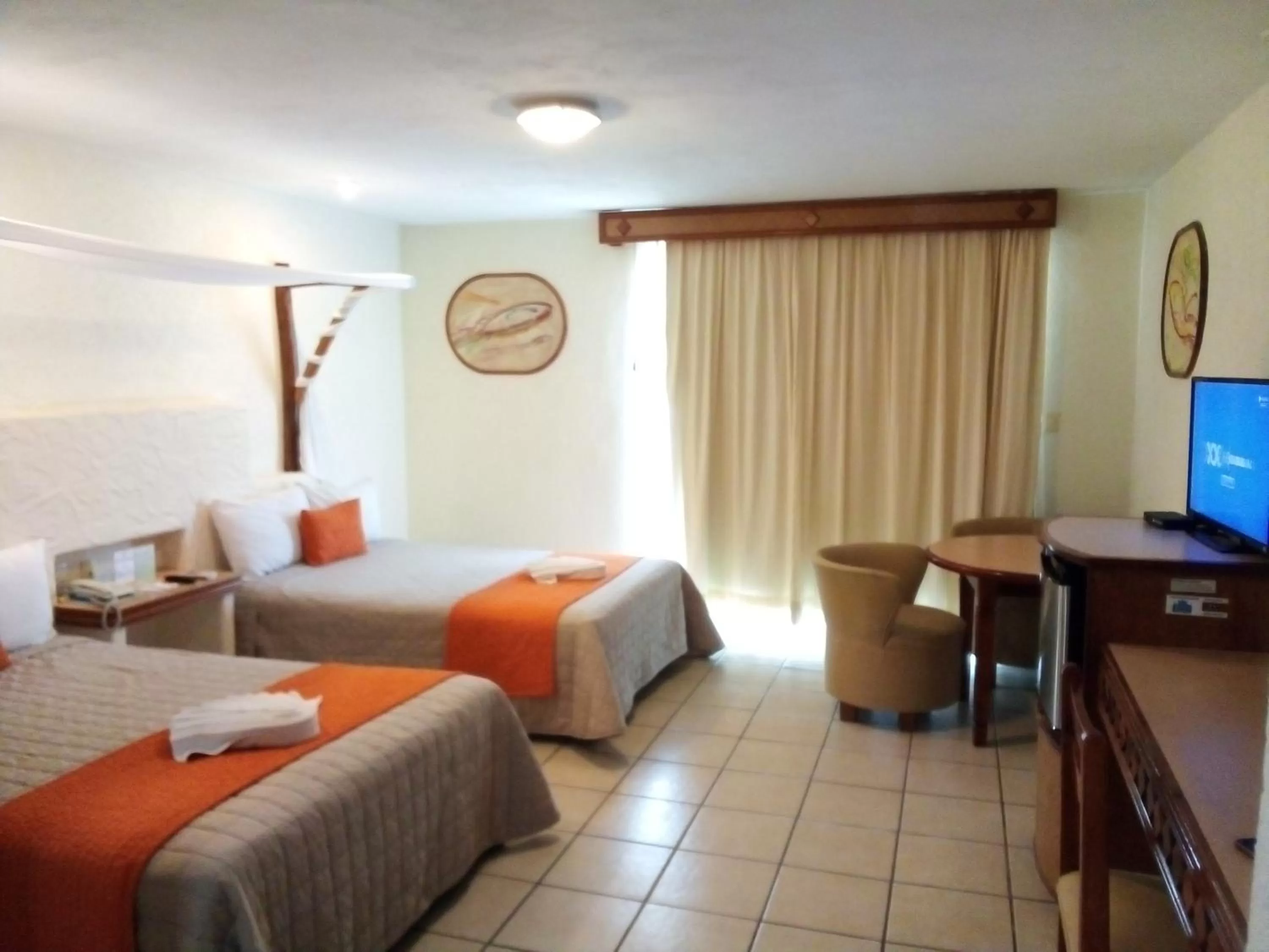 Photo of the whole room, Bed in Hotel Palapa Palace