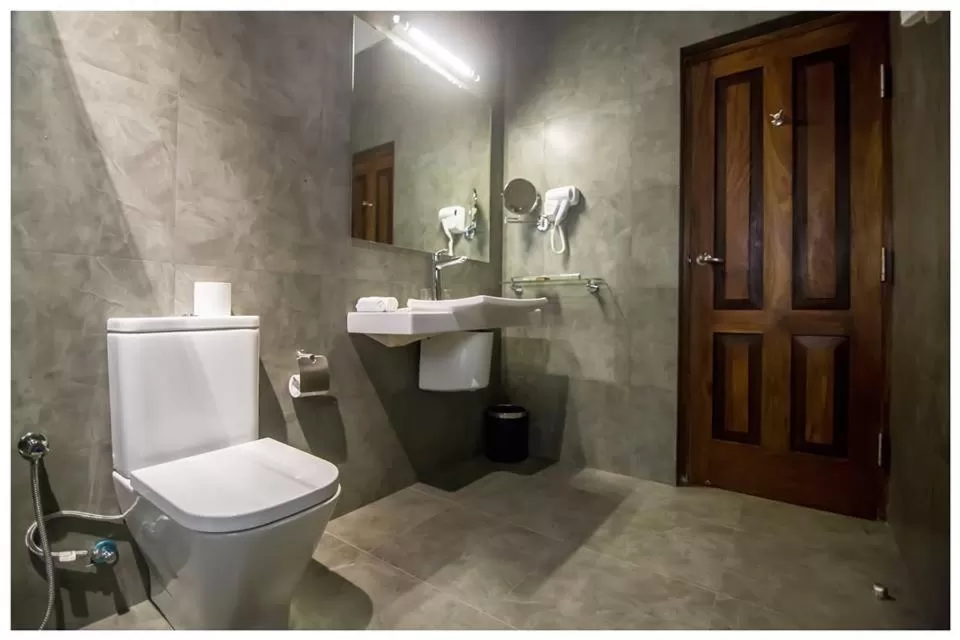 Bathroom in The Thinnai - All-Suites Boutique Hotel