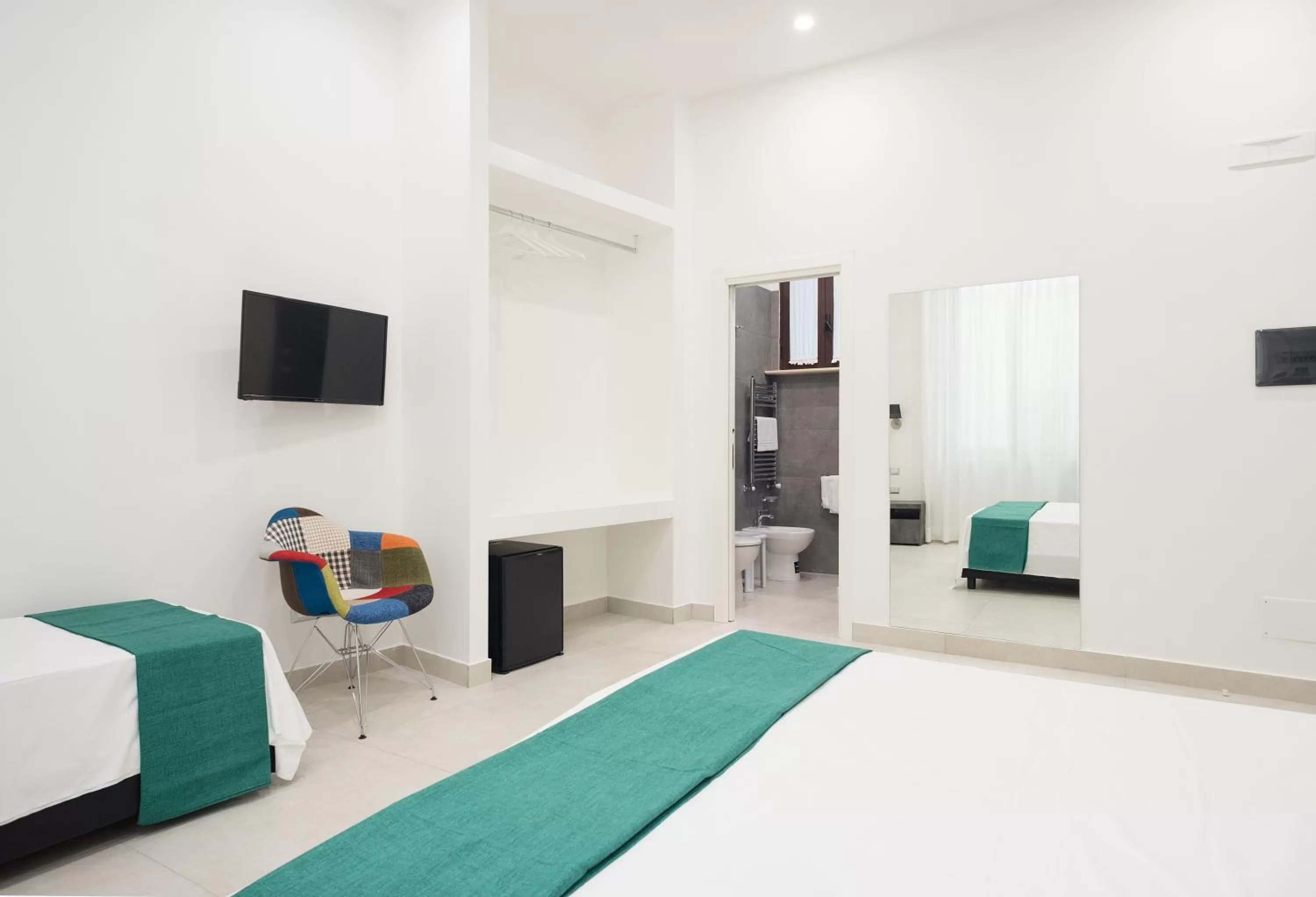 TV and multimedia, Bed in Toledo in