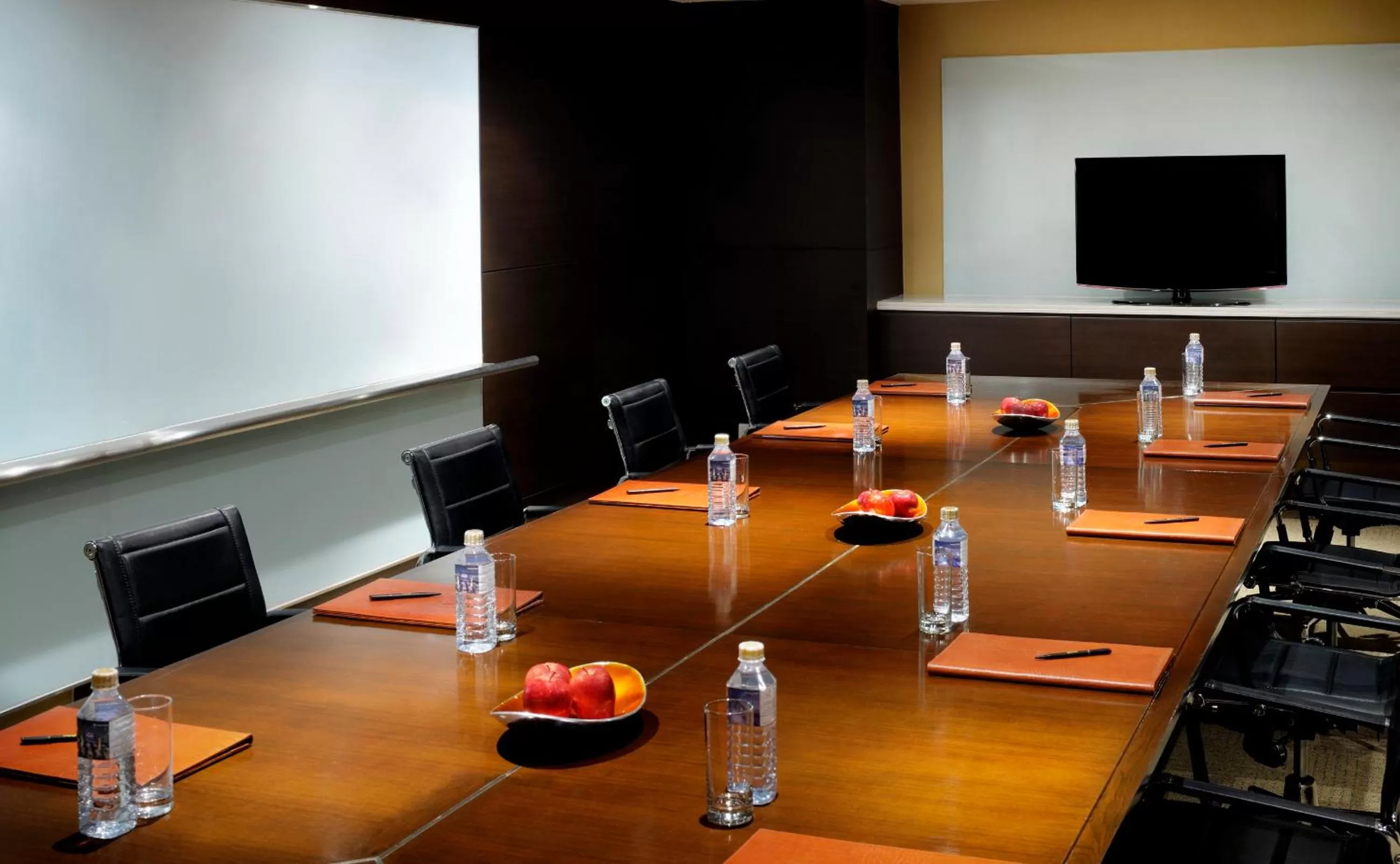 Business facilities in lebua at State Tower