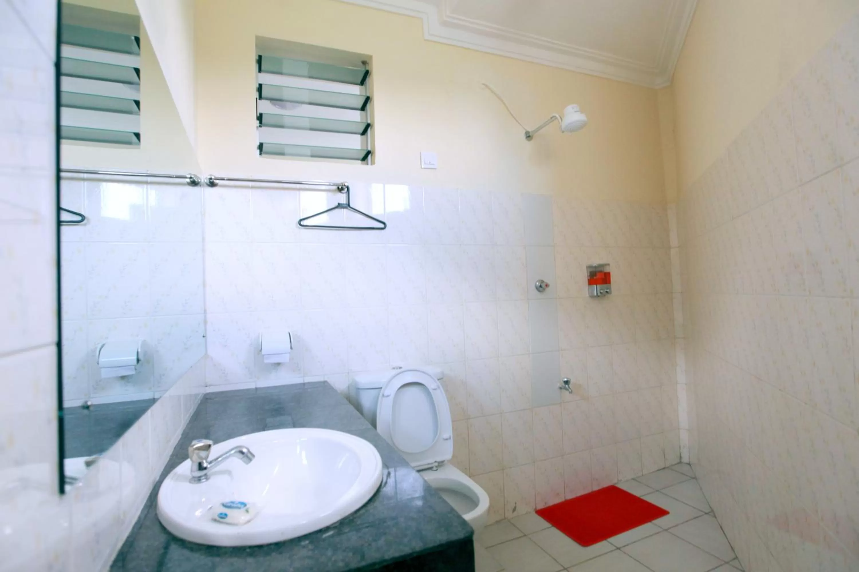 Bathroom in Coastgate Hotel