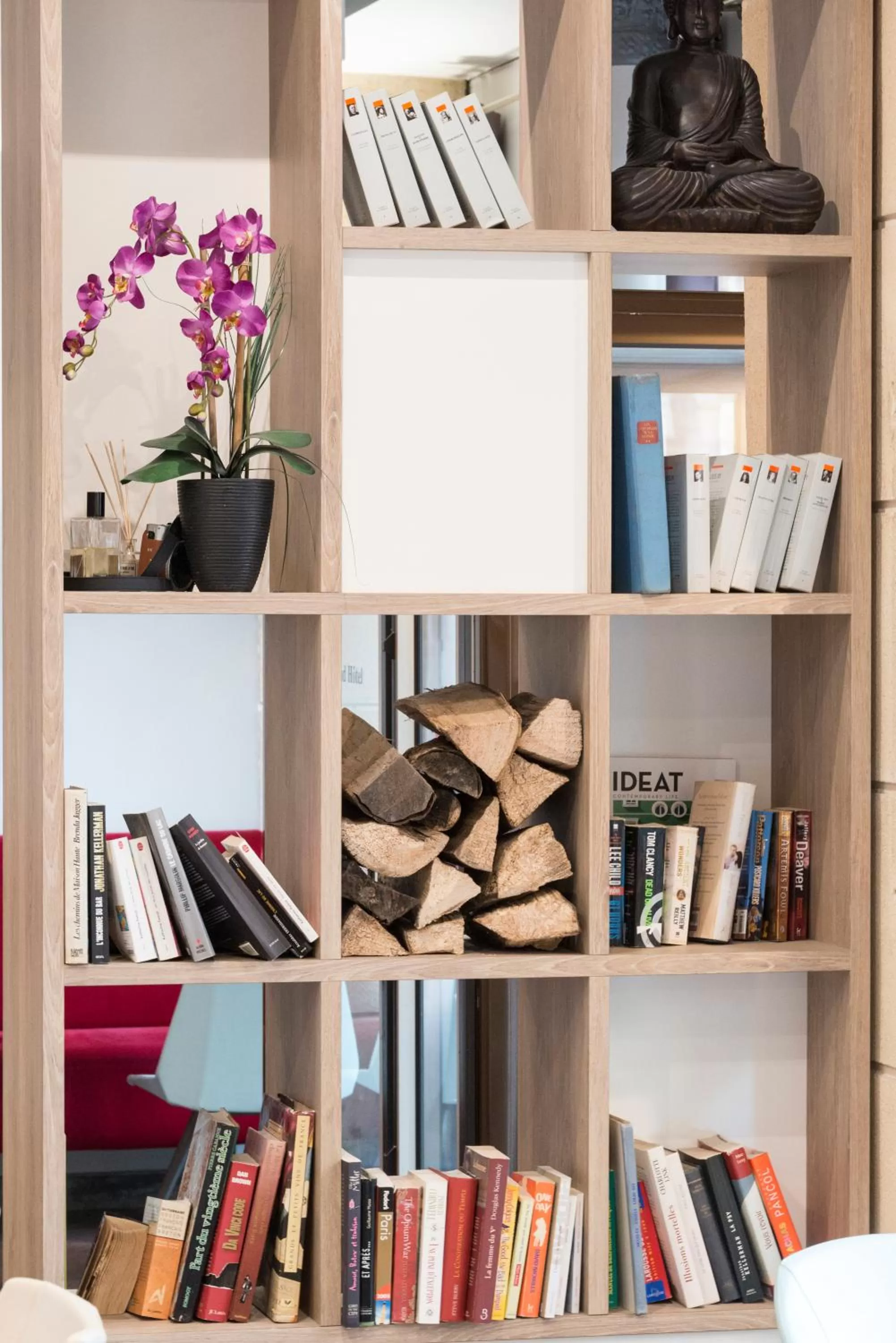 Decorative detail in Grand Hôtel Clichy Paris