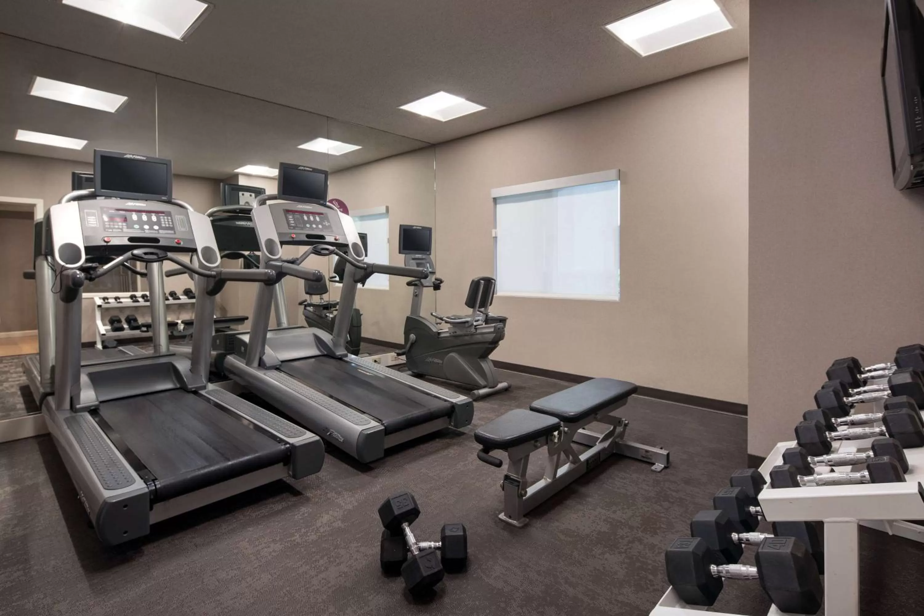 Spa and wellness centre/facilities in Sonesta ES Suites Huntington Beach Fountain Valley