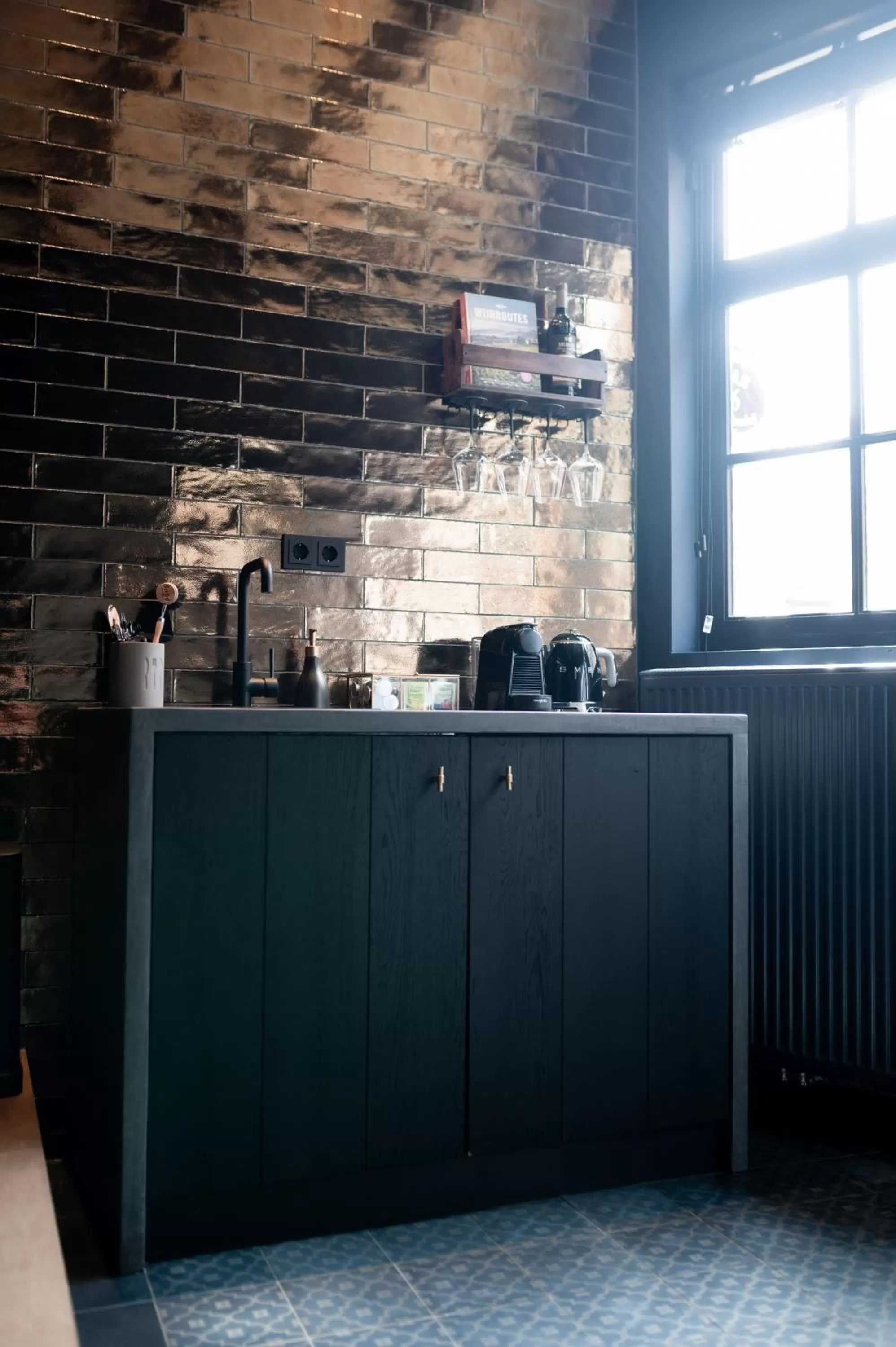 Coffee/tea facilities, Kitchen/Kitchenette in B&B De Edelsmederij