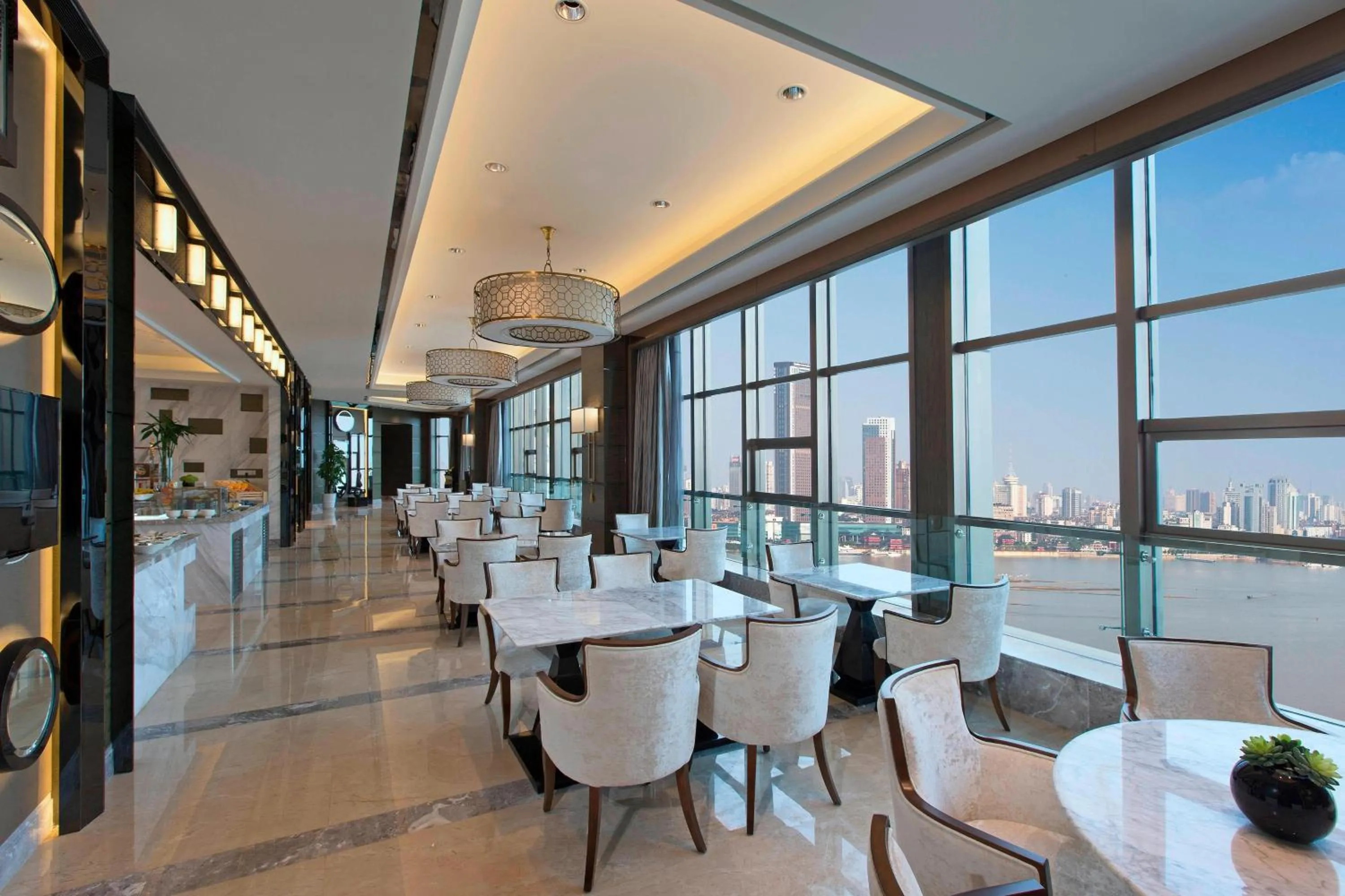 Lounge or bar in Sheraton Nanchang Hotel