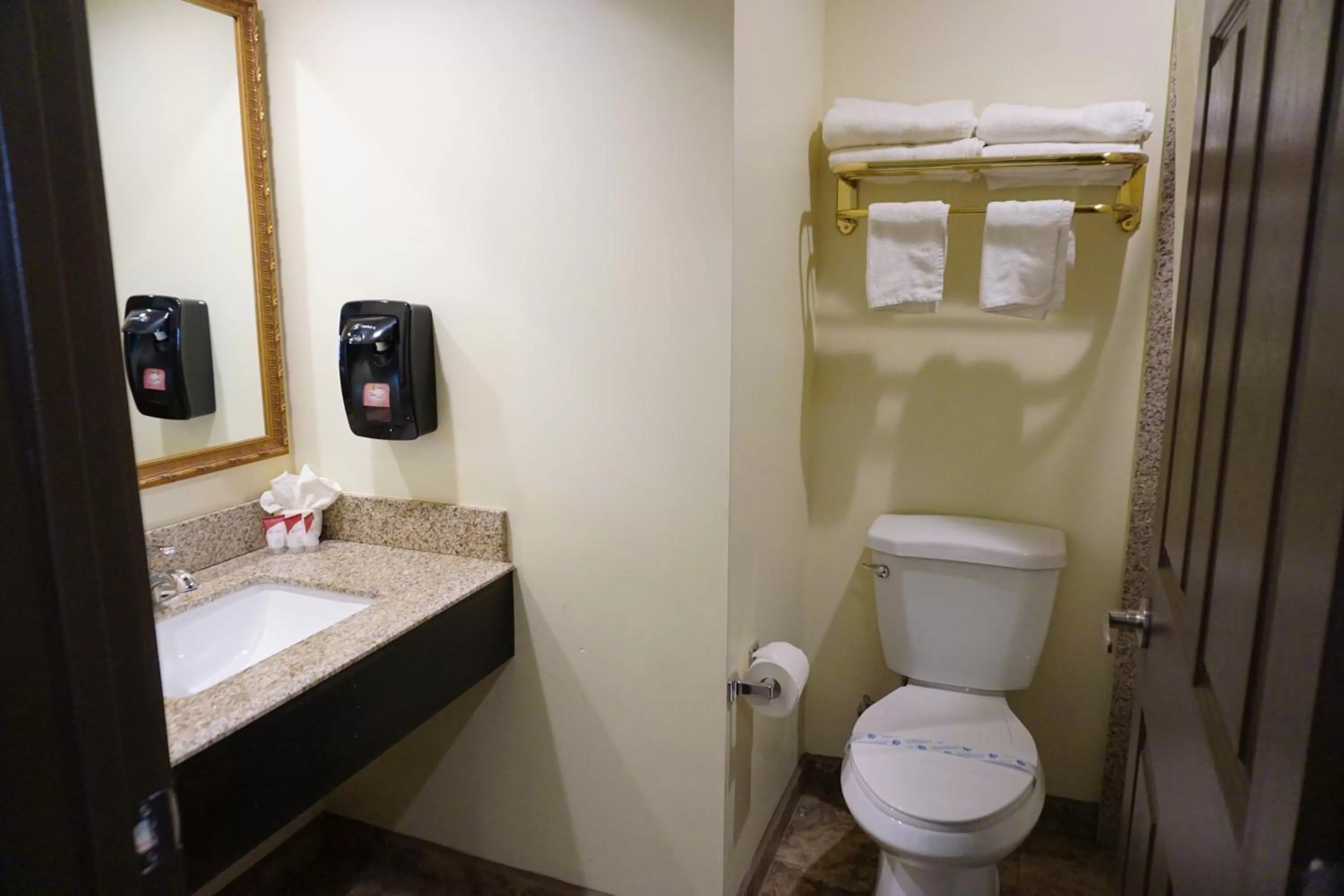 Bathroom in Tuscan Garden Inn