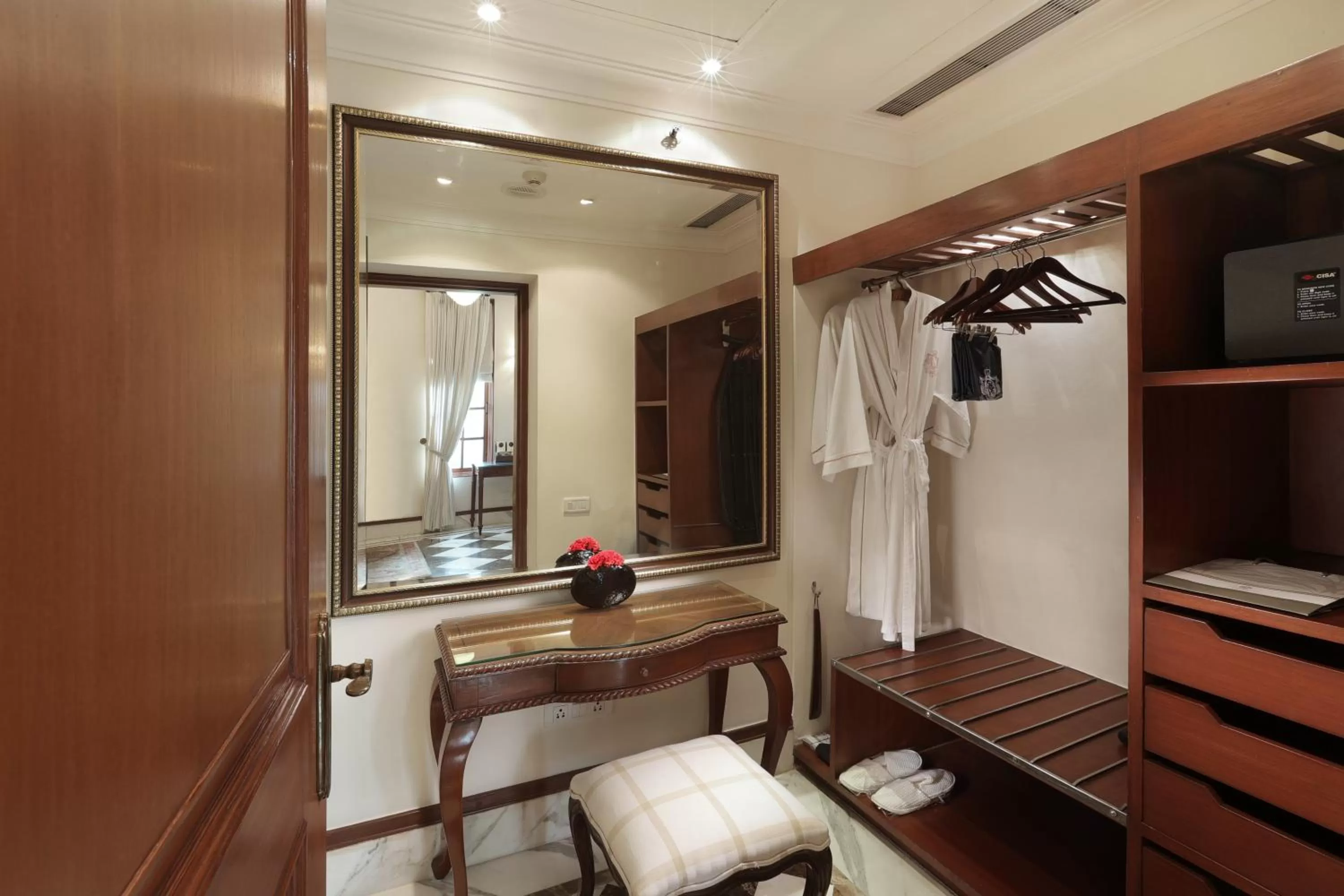 wardrobe in The Imperial, New Delhi