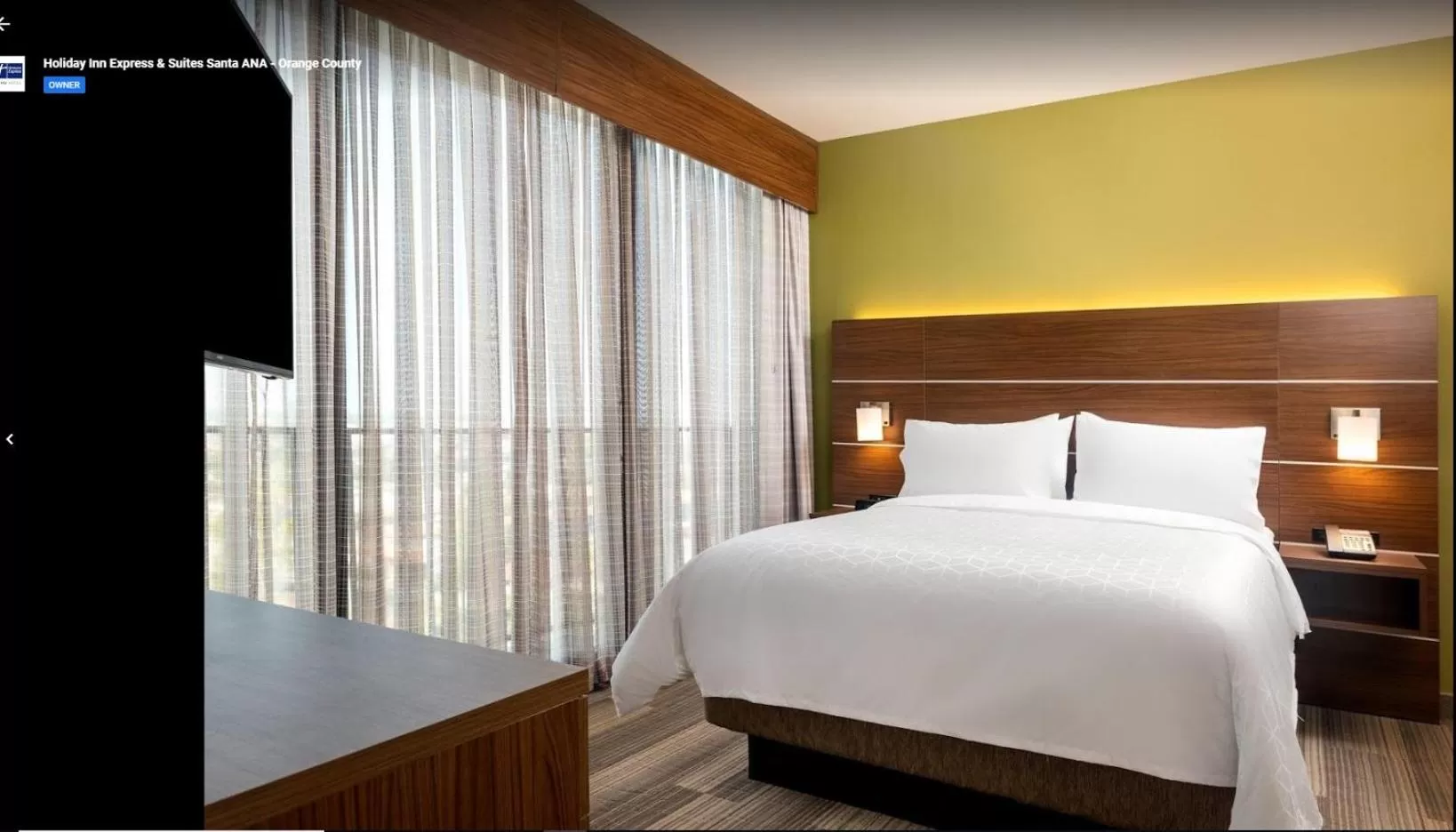 Bed in Holiday Inn Express & Suites Santa Ana - Orange County by IHG