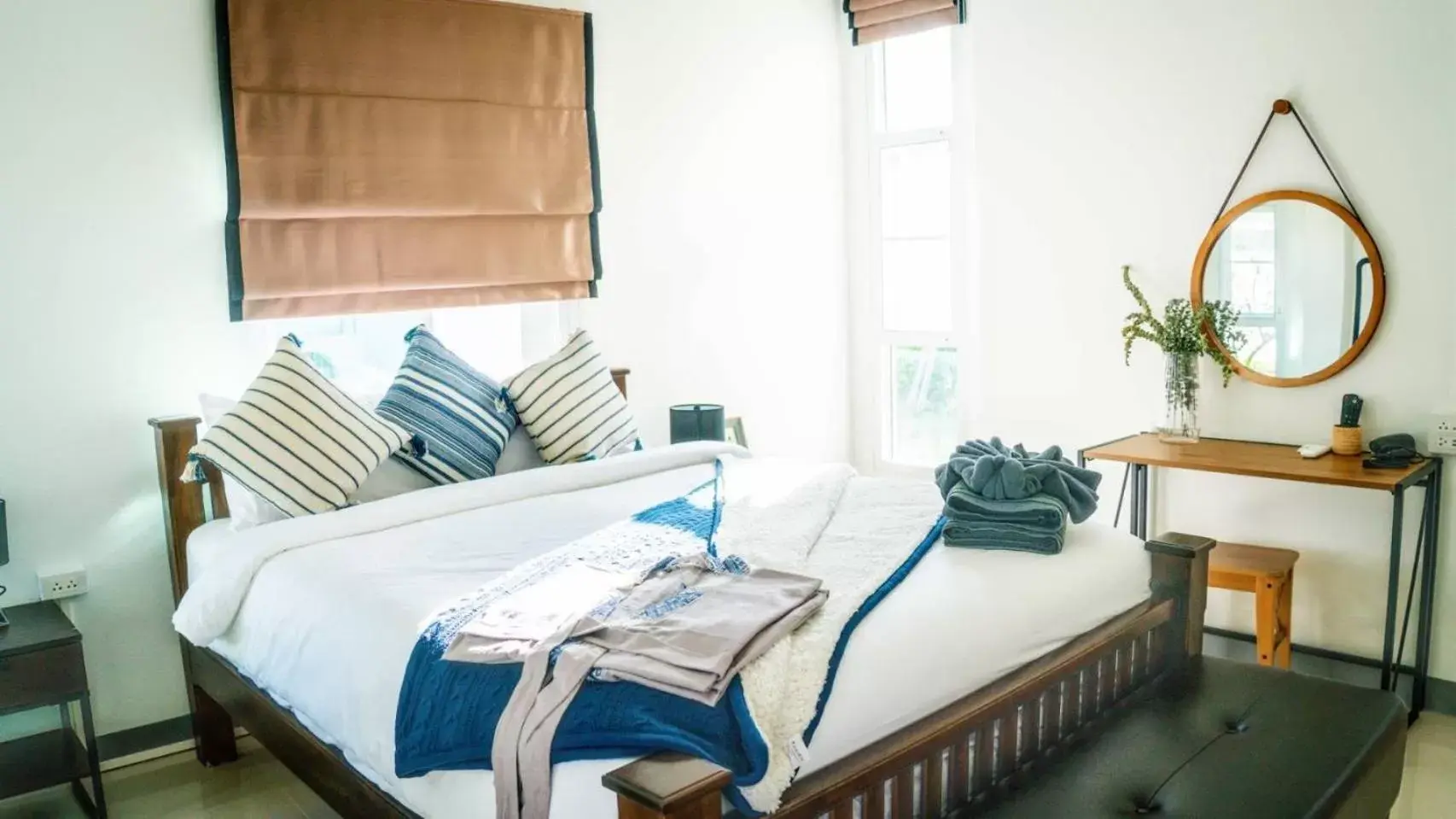 Double Room with Private Bathroom and Shared Living Room in PAI LAMUN VALLEY Double Room with Private Bathroom and Shared Living Room in PAI LAMUN VALLEY