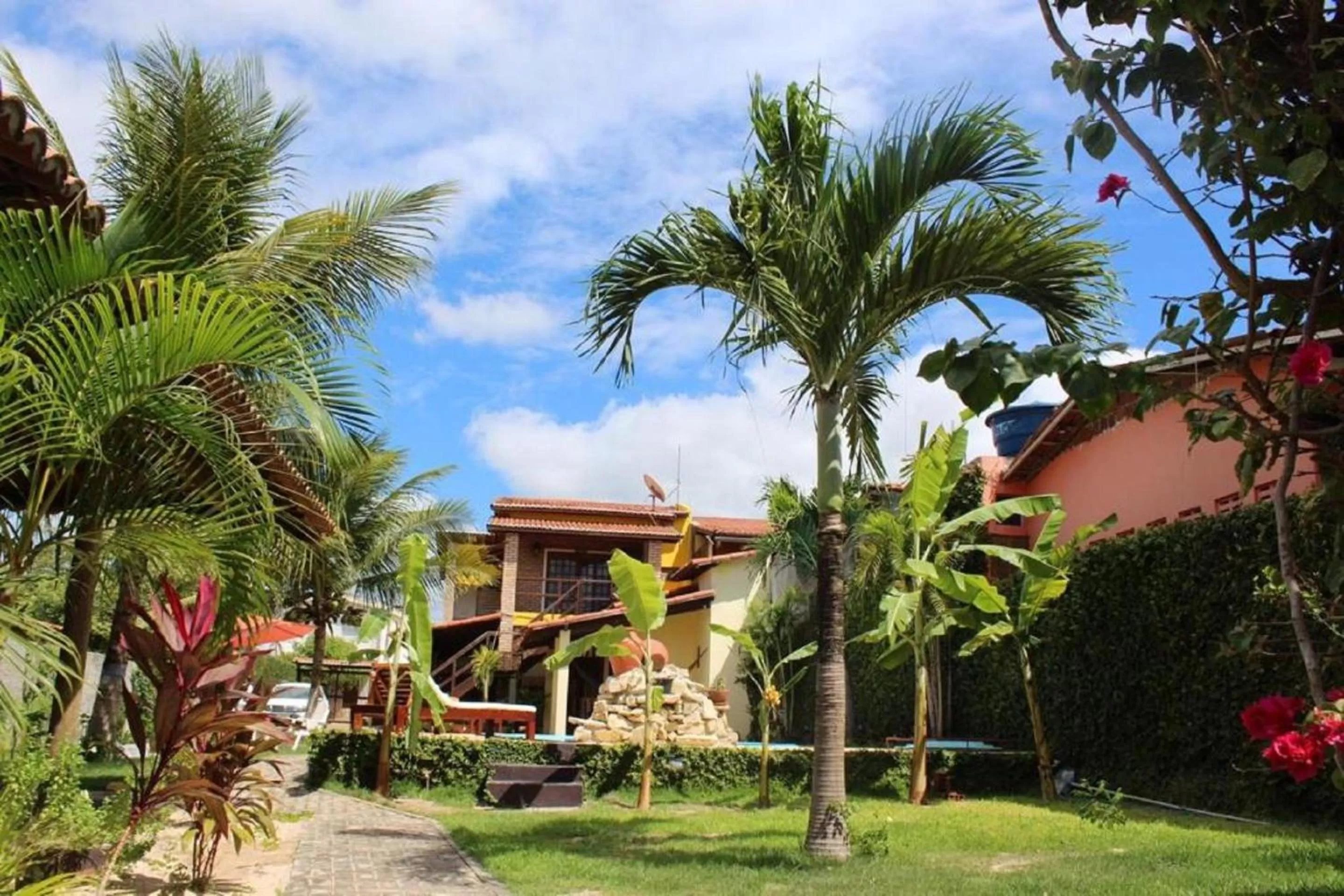 Property building in Pousada Ello