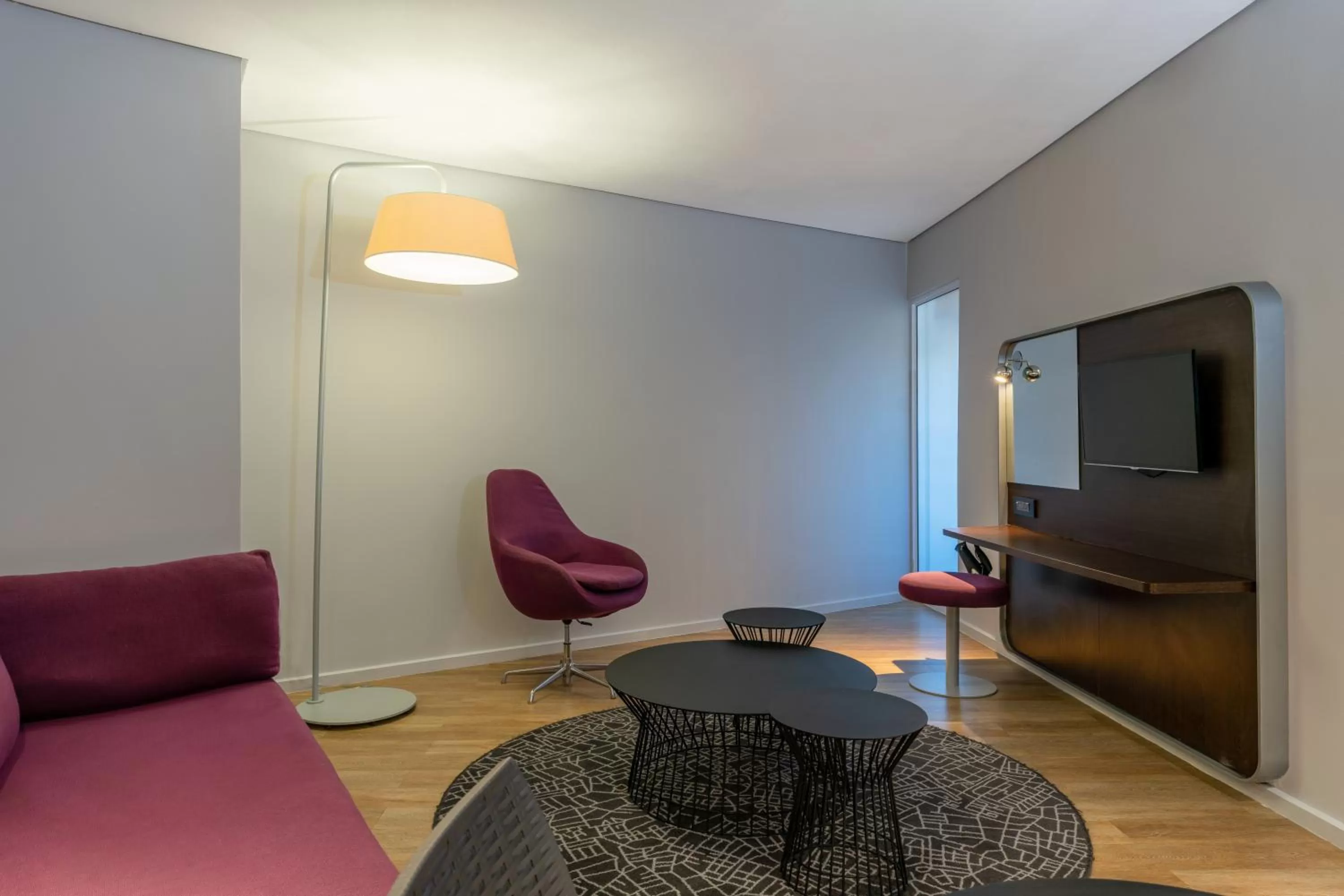 TV and multimedia in Park Inn by Radisson Polokwane