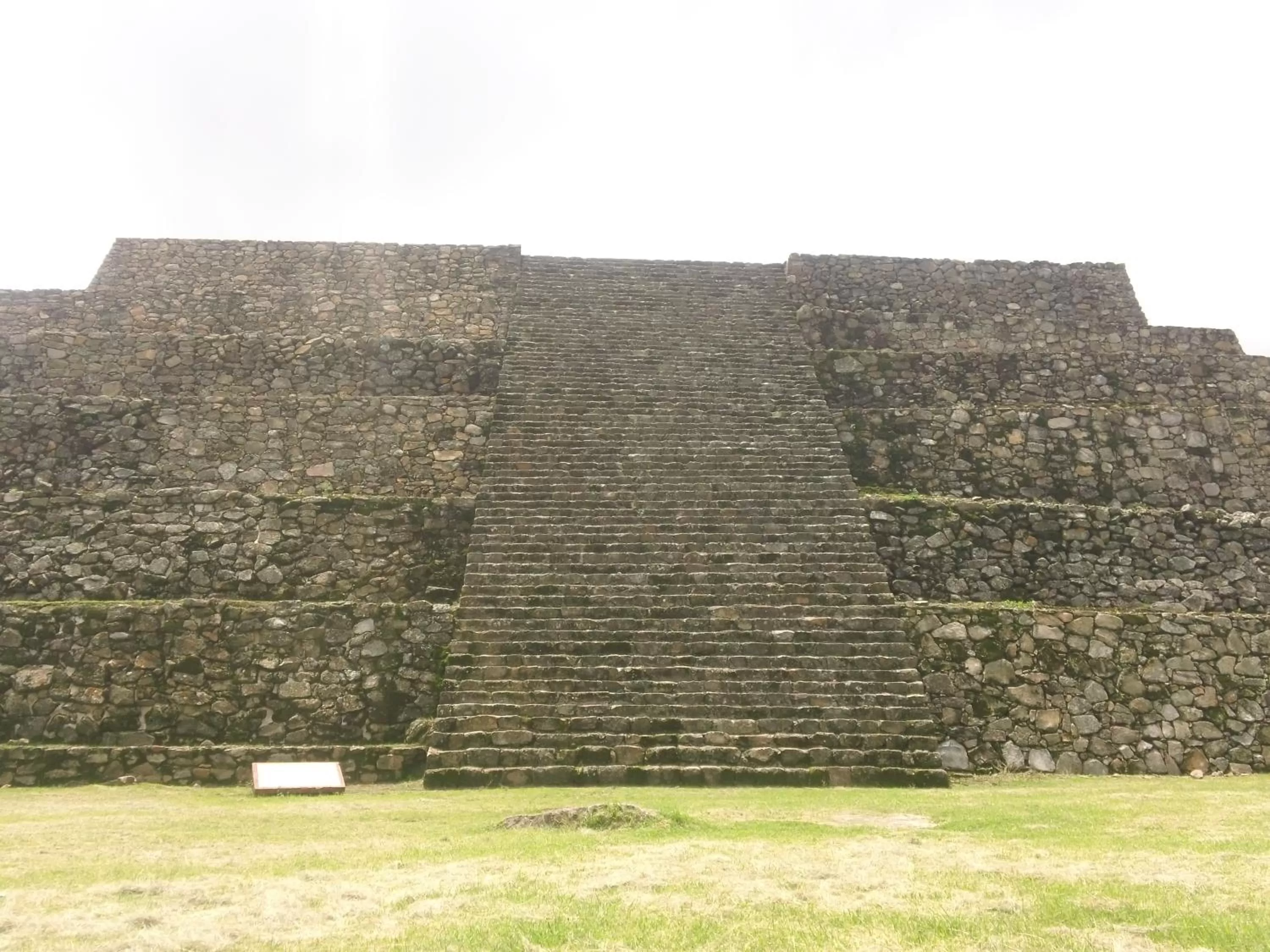 Activities in Hotel Villa Monarca Inn