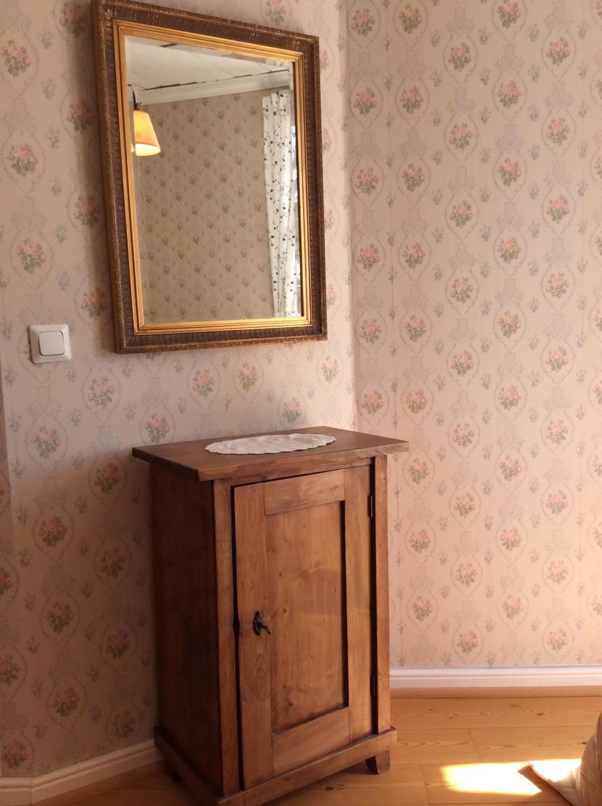 Decorative detail in Tiittalan Kartano