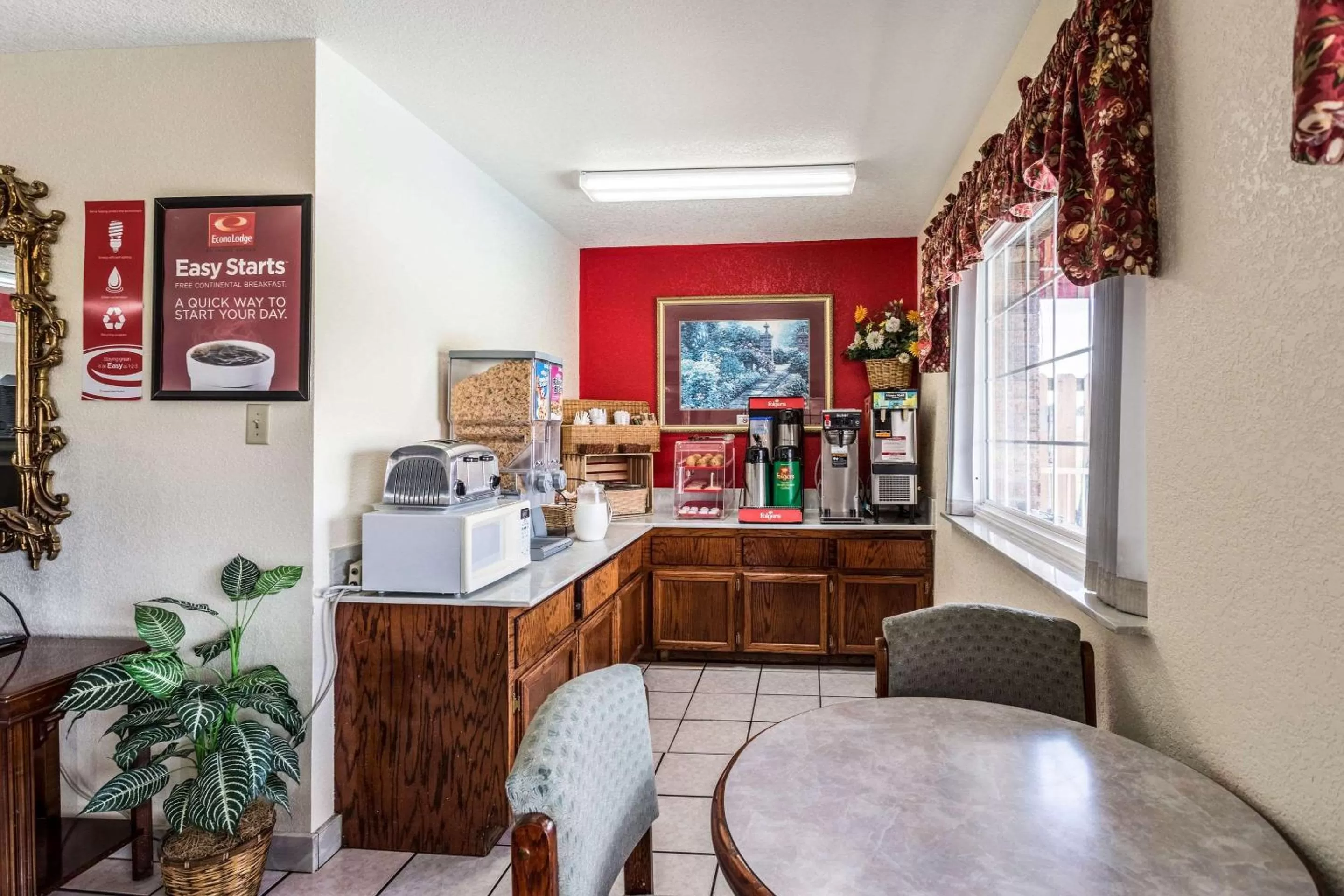 Restaurant/places to eat in Econo Lodge & Suites Brinkley