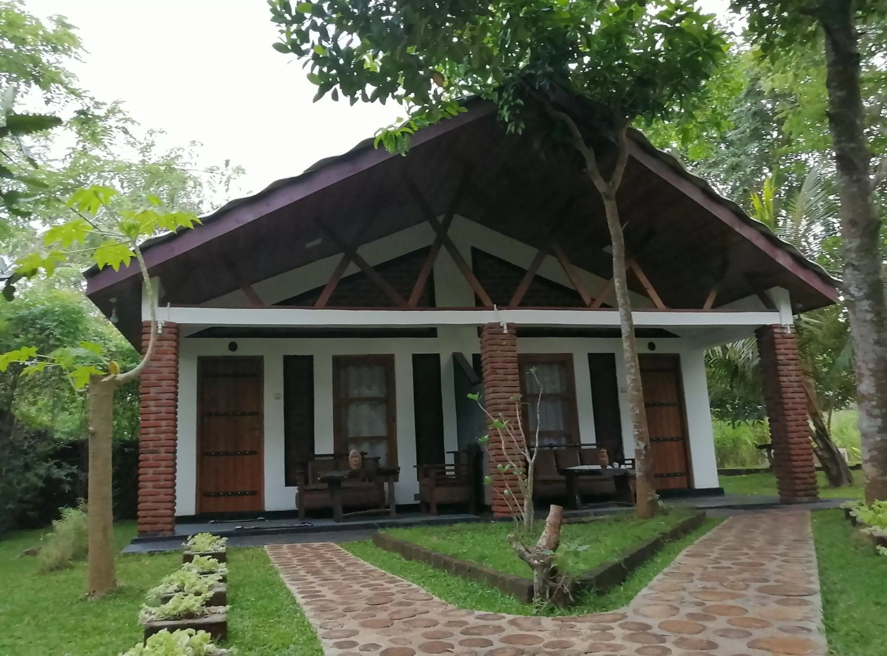 Property Building in Green Cottage