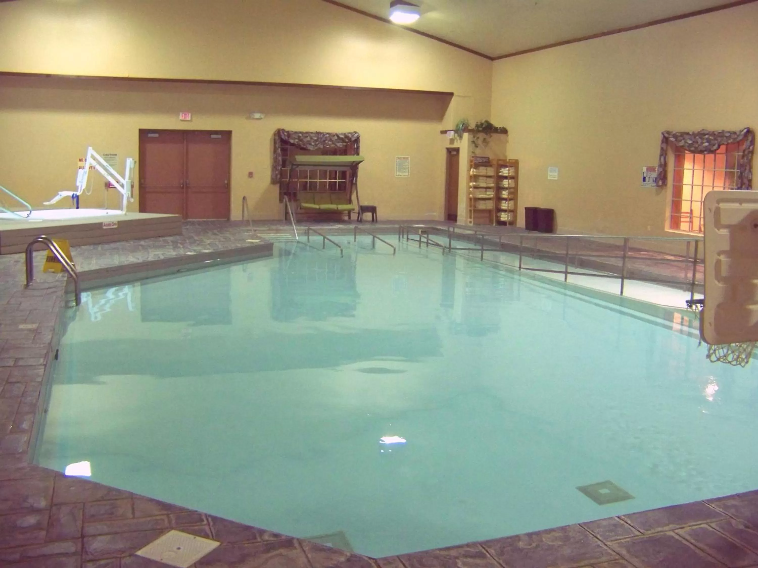 Swimming Pool in Clifty Inn