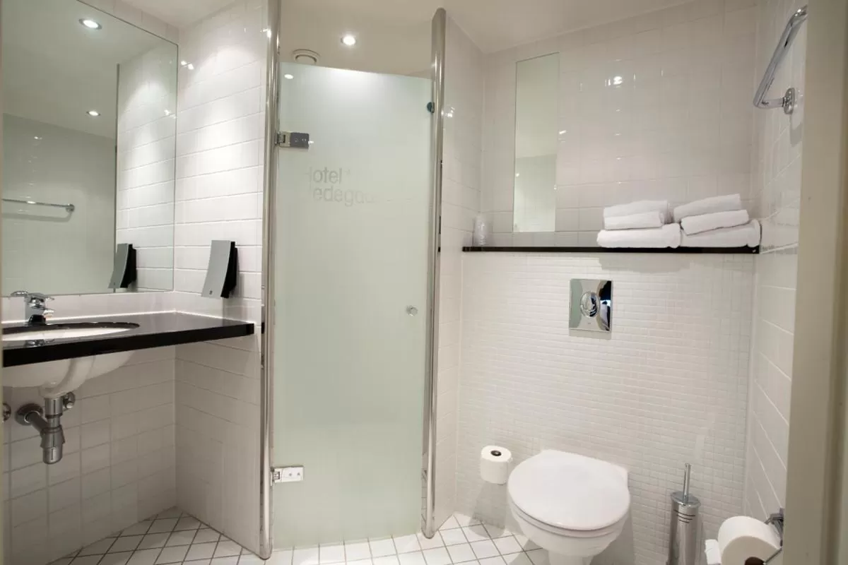 Bathroom in Hotel Hedegaarden