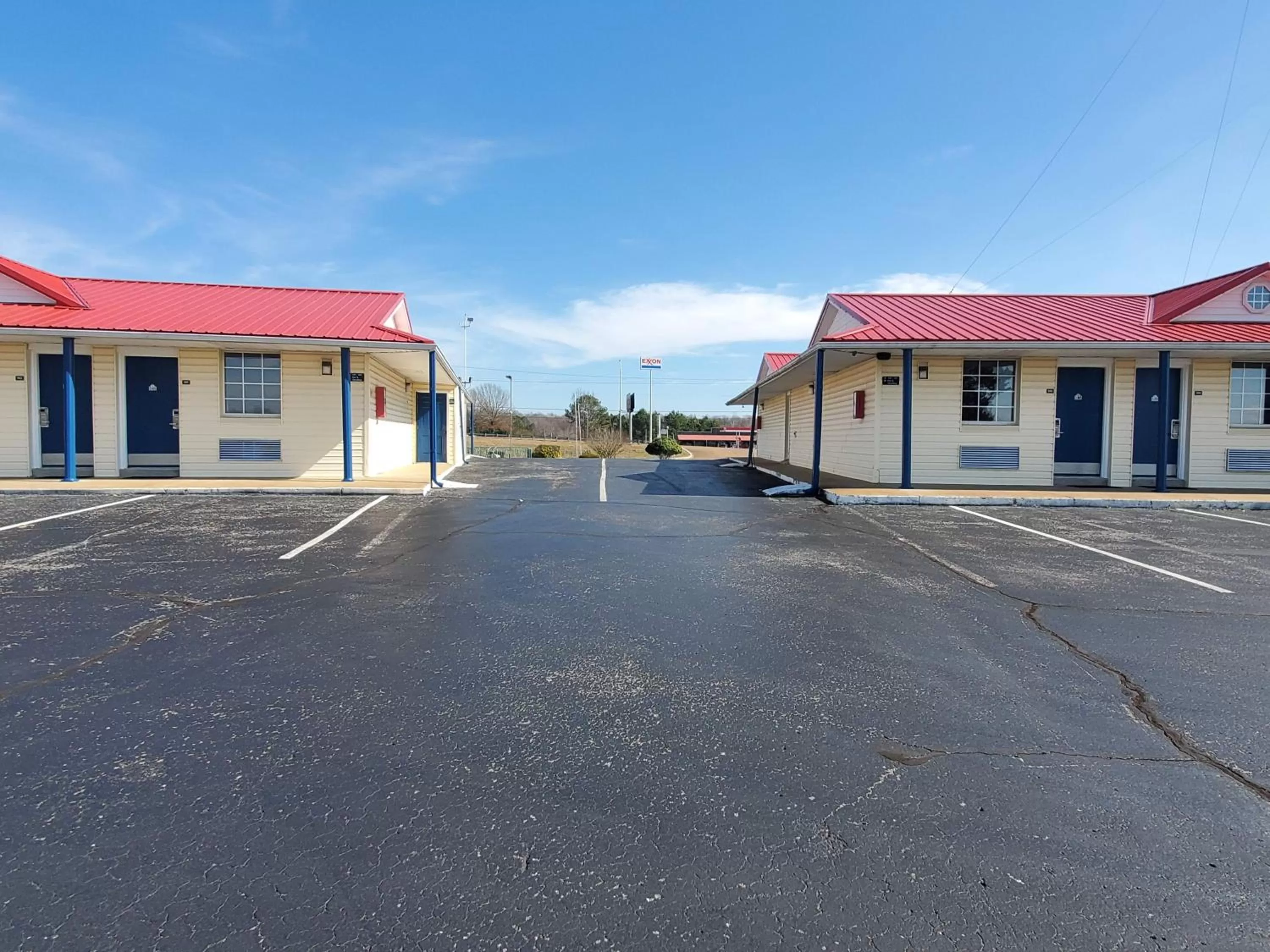 Property building in Americas Best Value Inn Wildersville