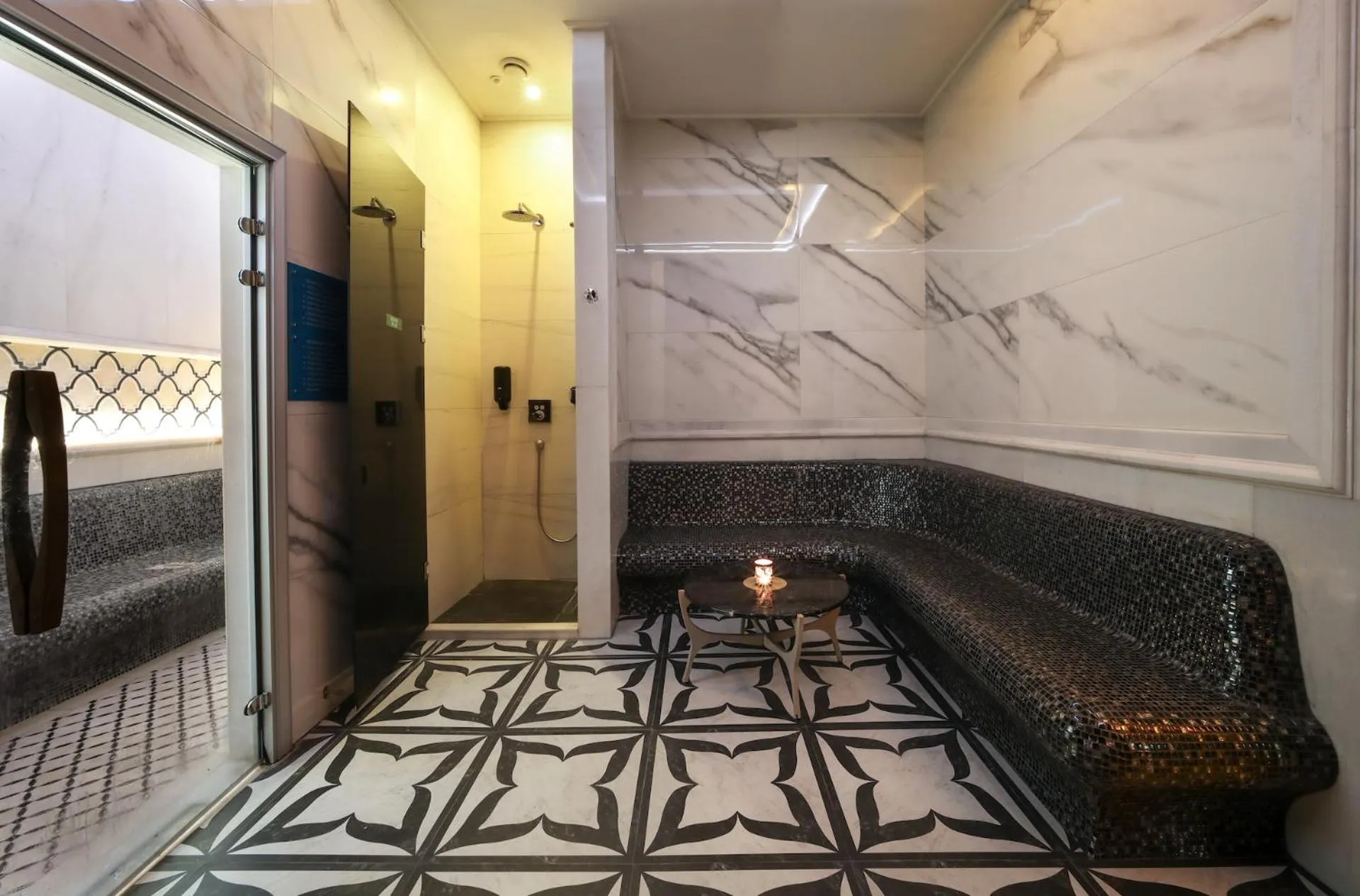 Spa and wellness centre/facilities, Bed in The Time Hotel Marina