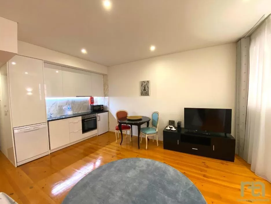 Kitchen/Kitchenette in TM Luxury Apartments Lisbon