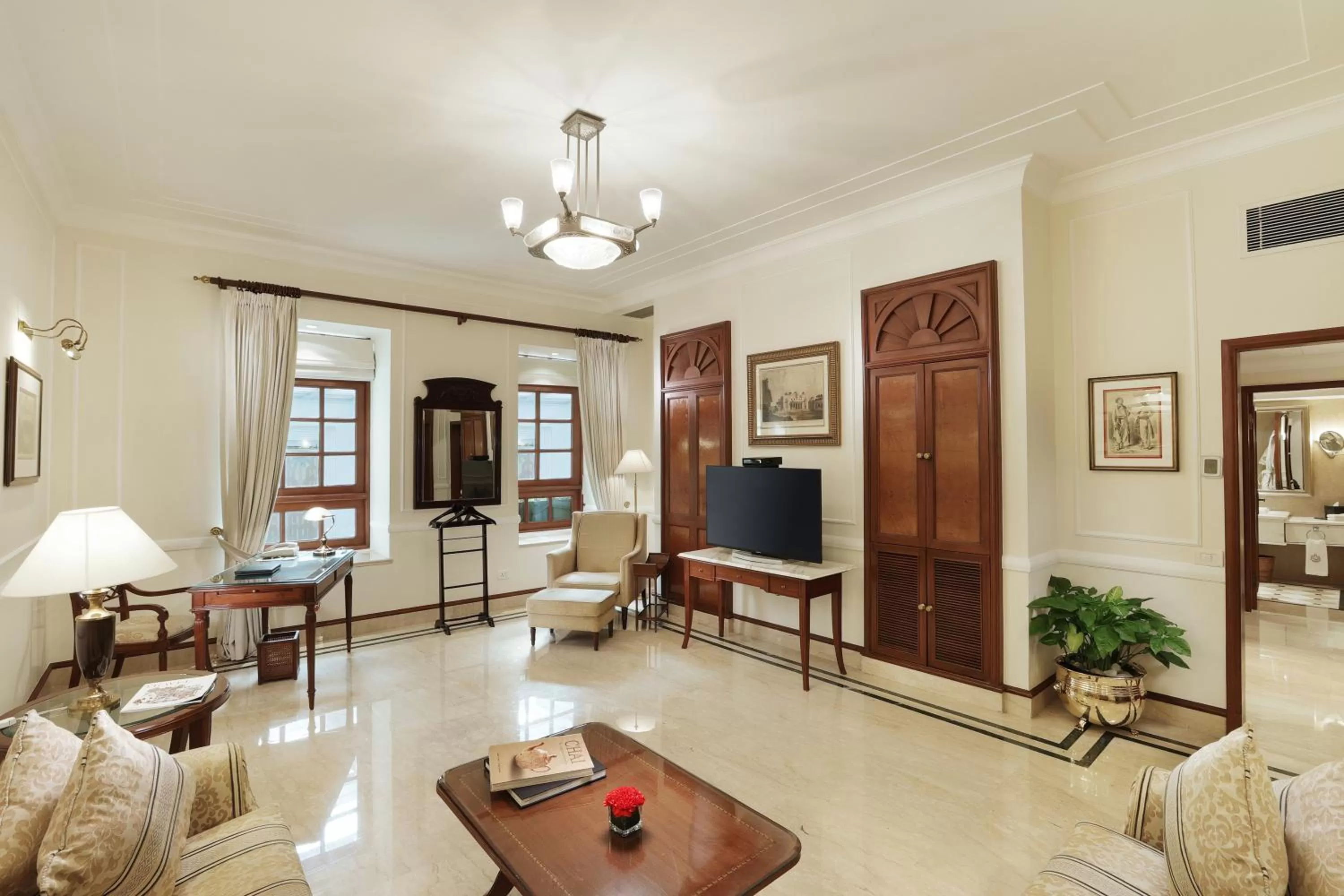 Living room in The Imperial, New Delhi