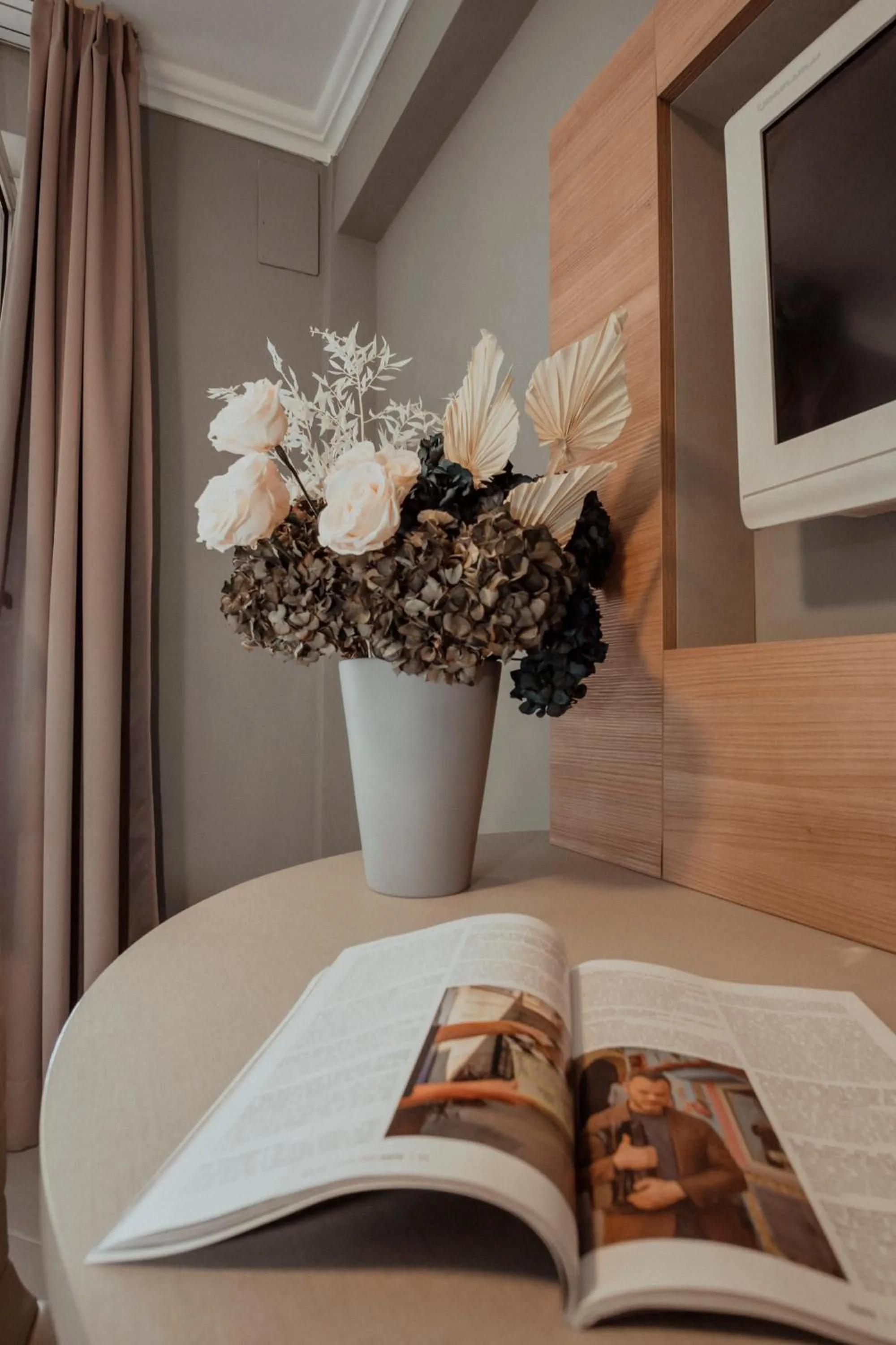 TV and multimedia in Hotel Marisa