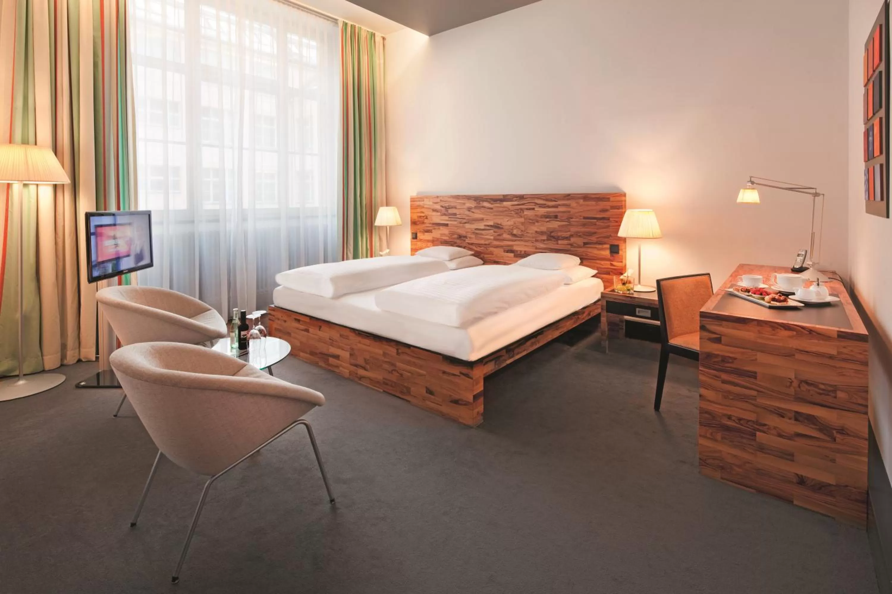 City view, Room Photo in Mövenpick Hotel Berlin Am Potsdamer Platz