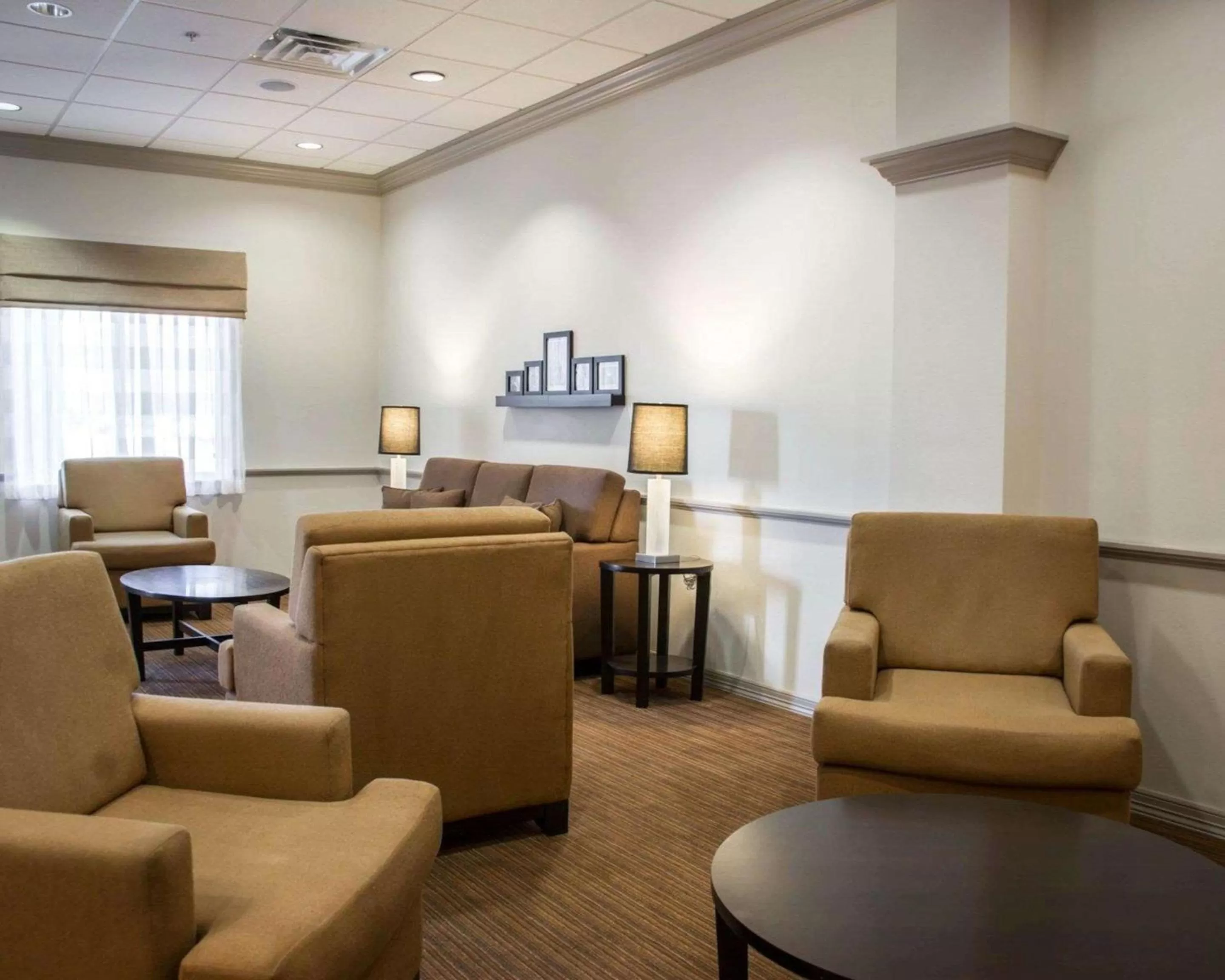 Lobby or reception in Sleep Inn & Suites Shreveport near Medical Center