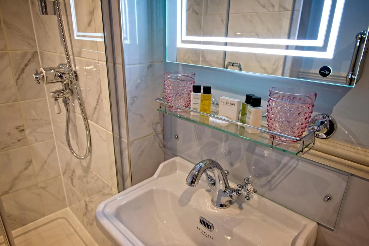 Shower in The Old Vicarage Hotel & Restaurant