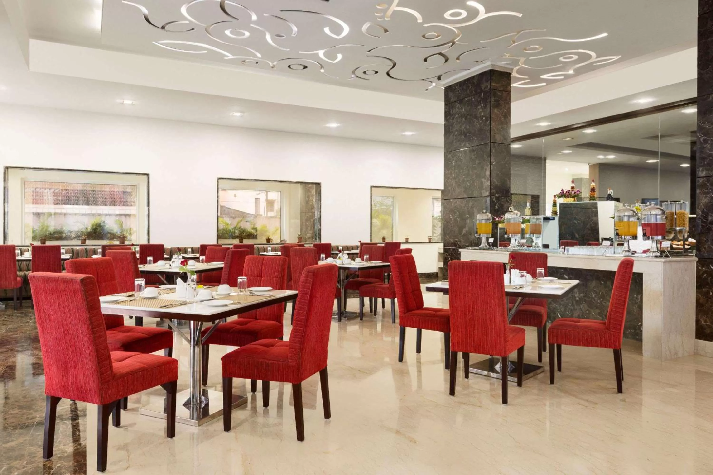 Restaurant/places to eat in Ramada Jamshedpur Bistupur