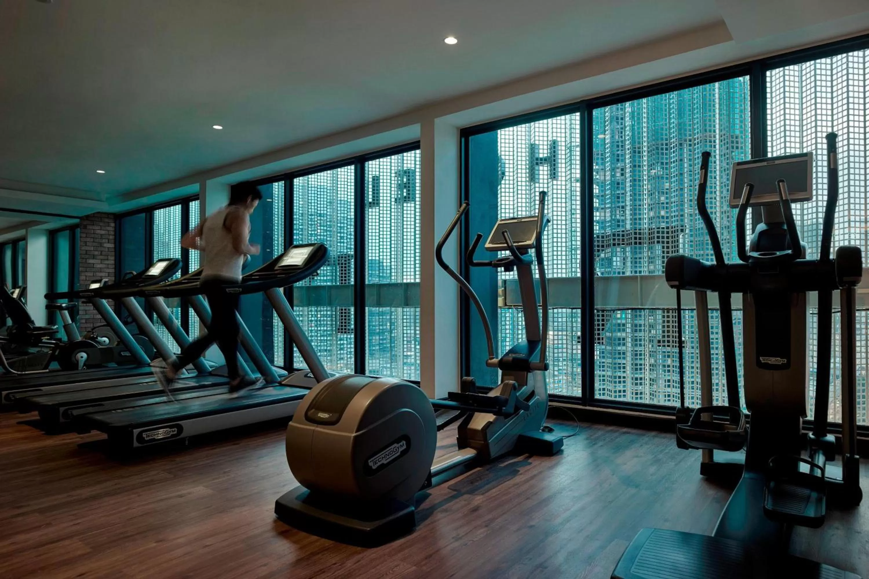 Fitness centre/facilities in Hotel Stripes Kuala Lumpur, Autograph Collection