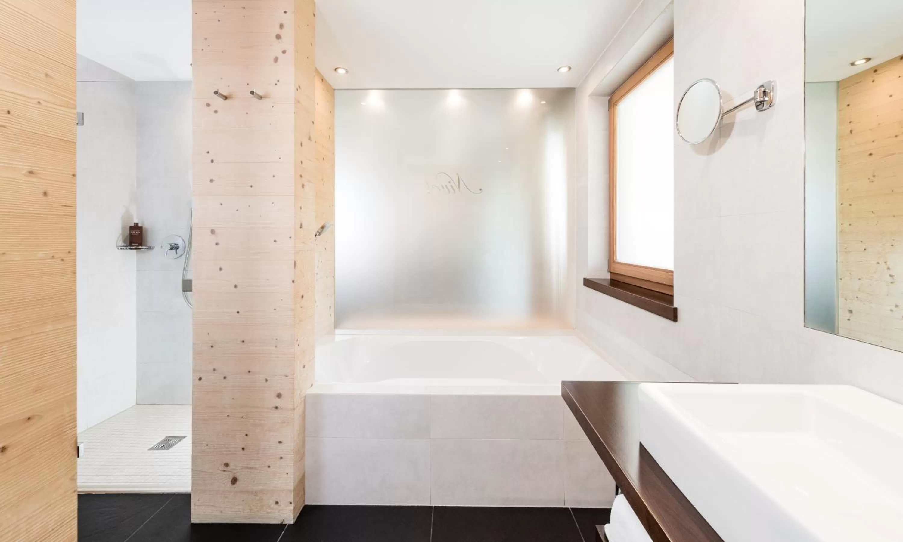 Bathroom, Bed in Boutique Hotel Nives - Luxury & Design in the Dolomites