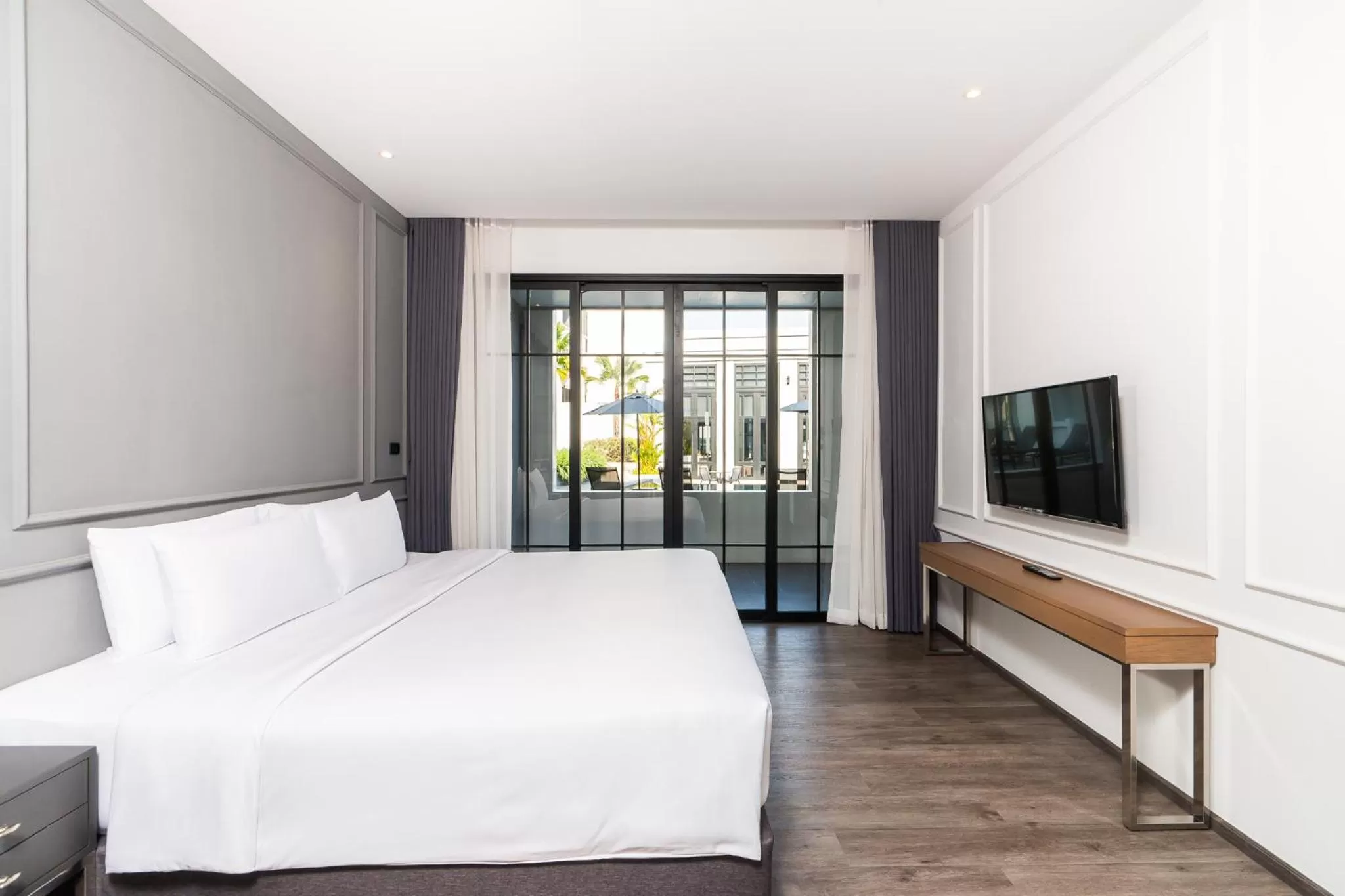 Bed in One Patio Hotel Pattaya - SHA Extra Plus