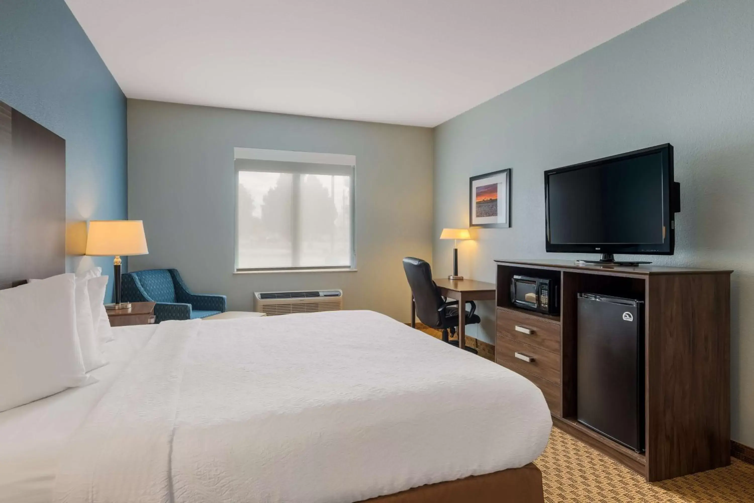 King Room - Smoking in Best Western South Plains Inn & Suites King Room - Smoking in Best Western South Plains Inn & Suites