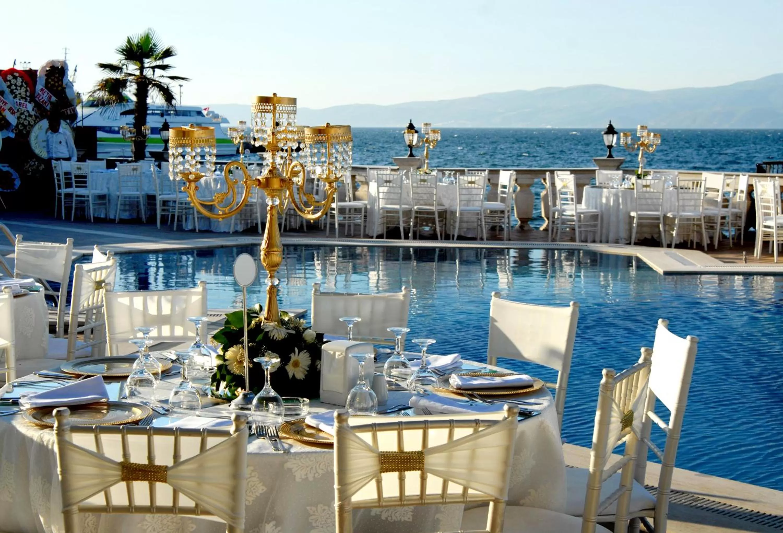 Patio in Montania Special Class Hotel